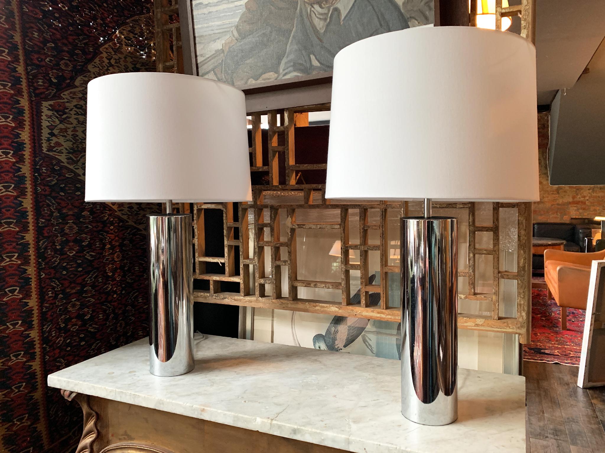 Pair of 1970s Chrome Cylinder Table Lamps Attributed to George Kovacs 5