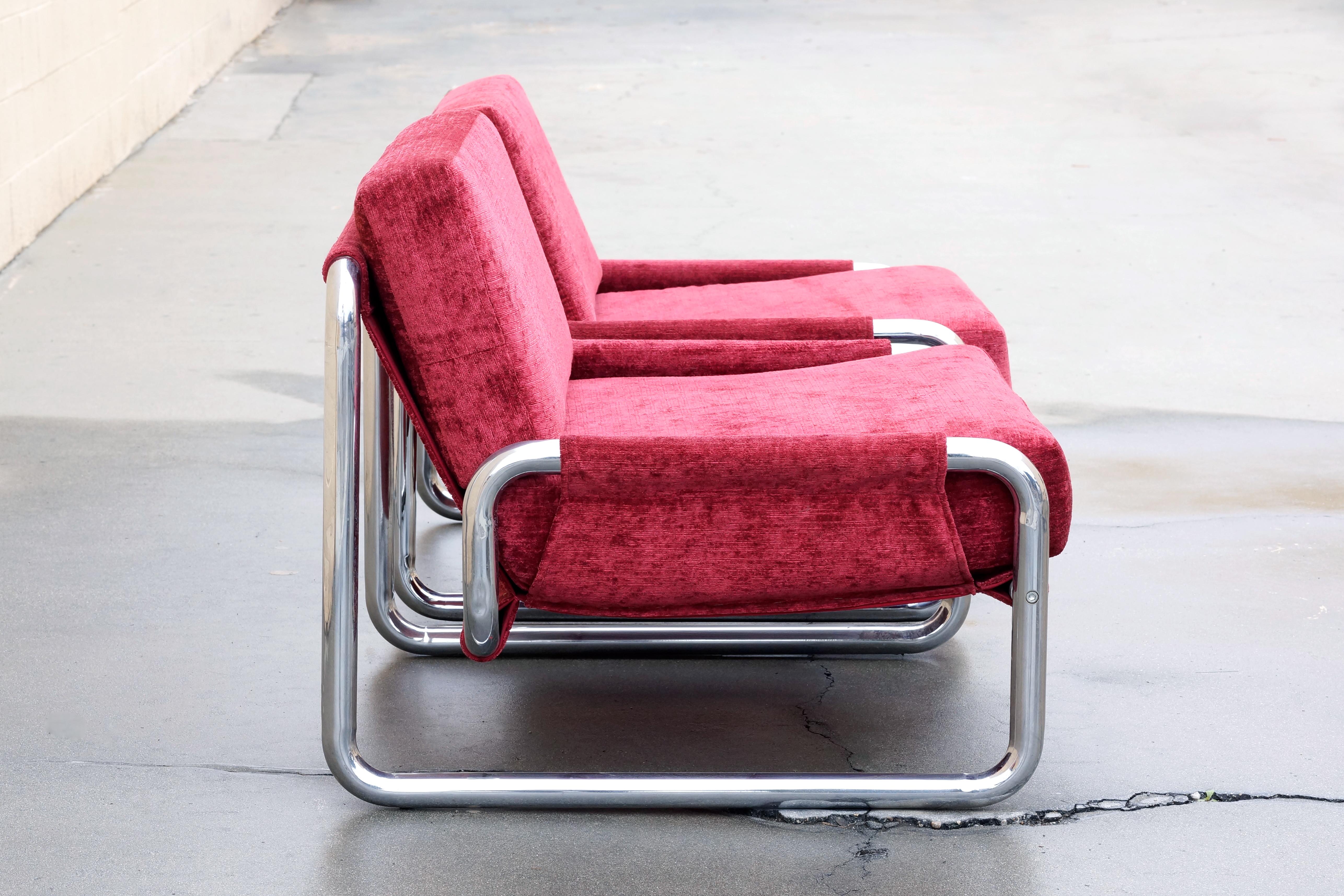 Pair of 1970s Chrome Lounge Chairs (Moderne der Mitte des Jahrhunderts)