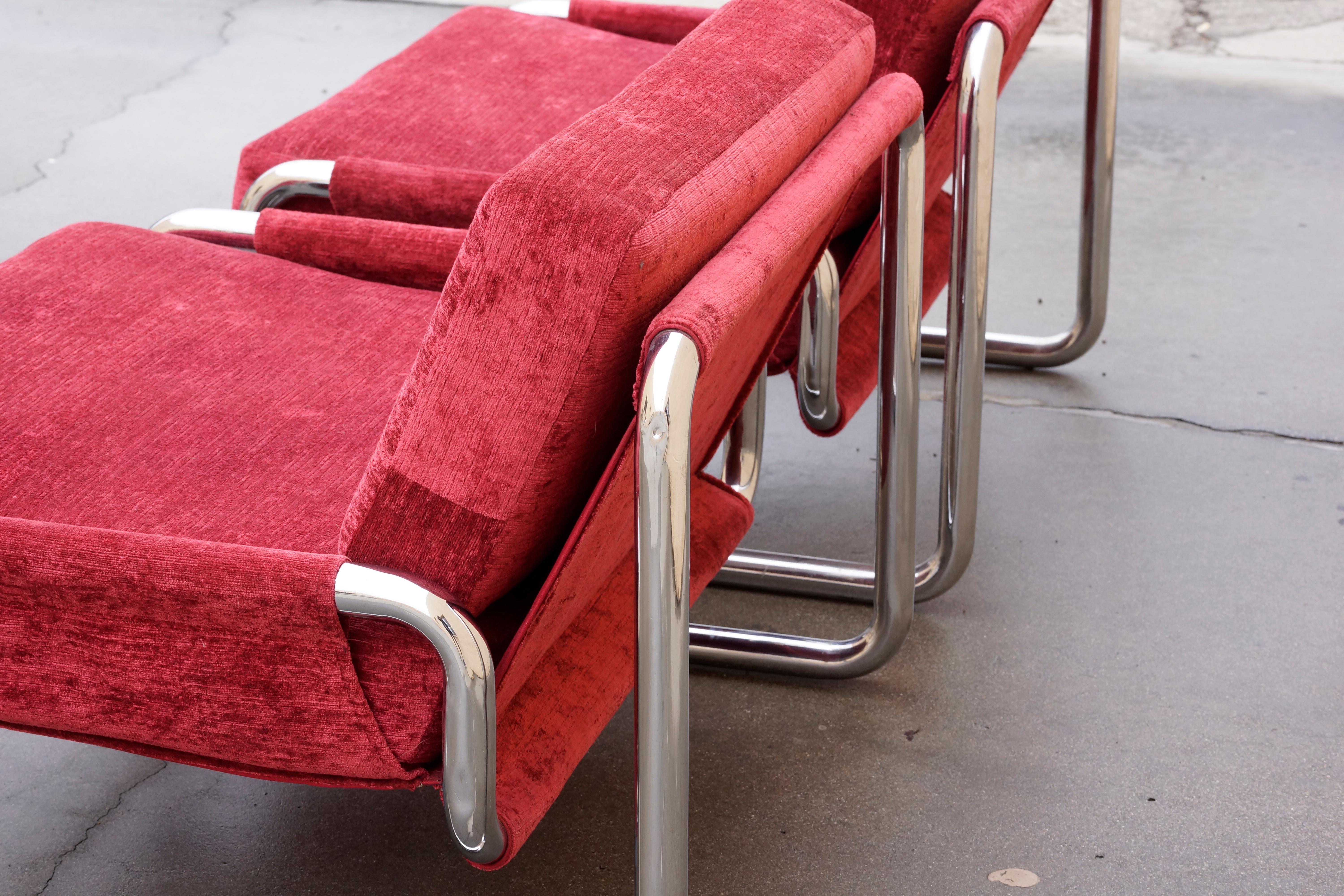 Pair of 1970s Chrome Lounge Chairs (Poliert)