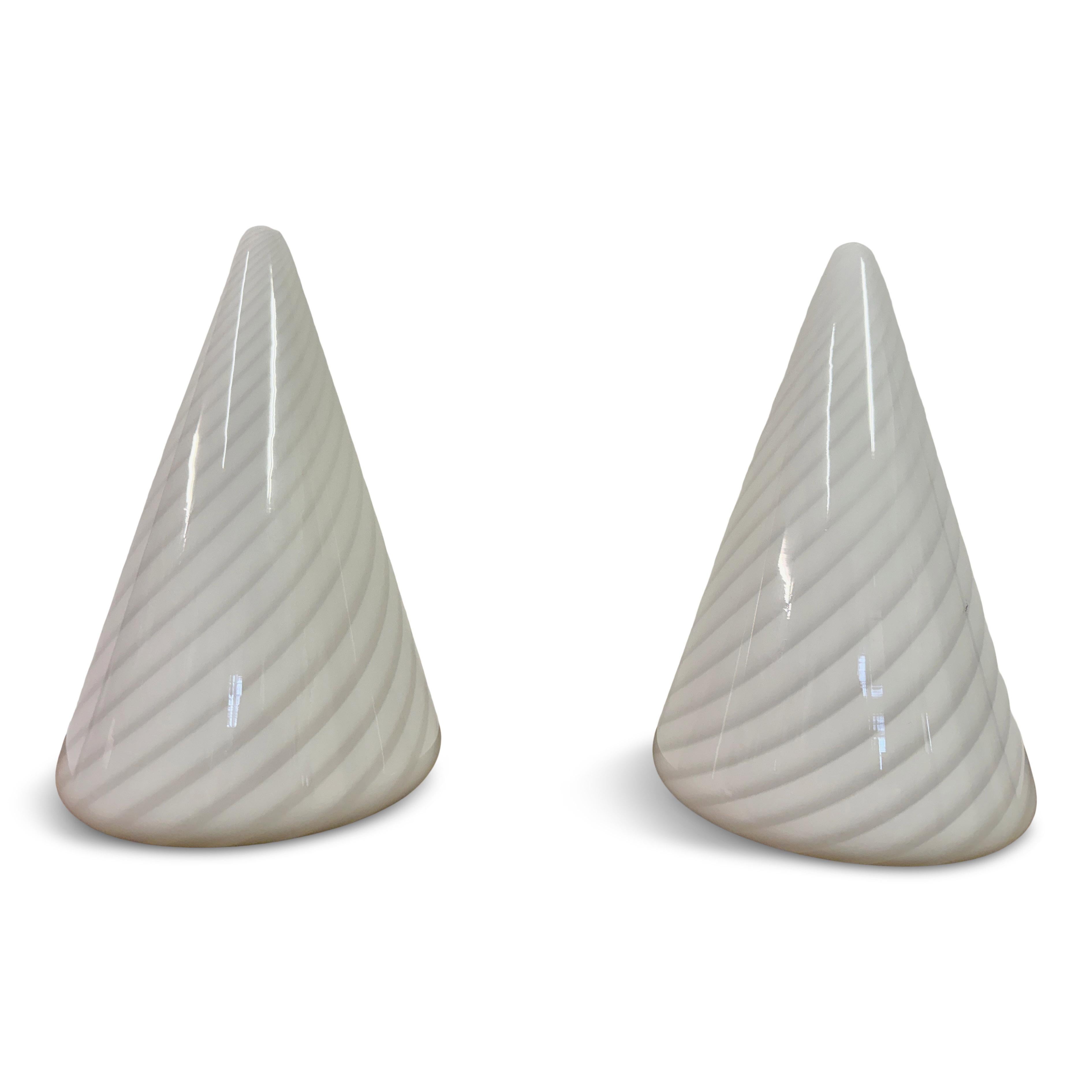 Pair of 1970s Conical Murano Table Lamps For Sale 5