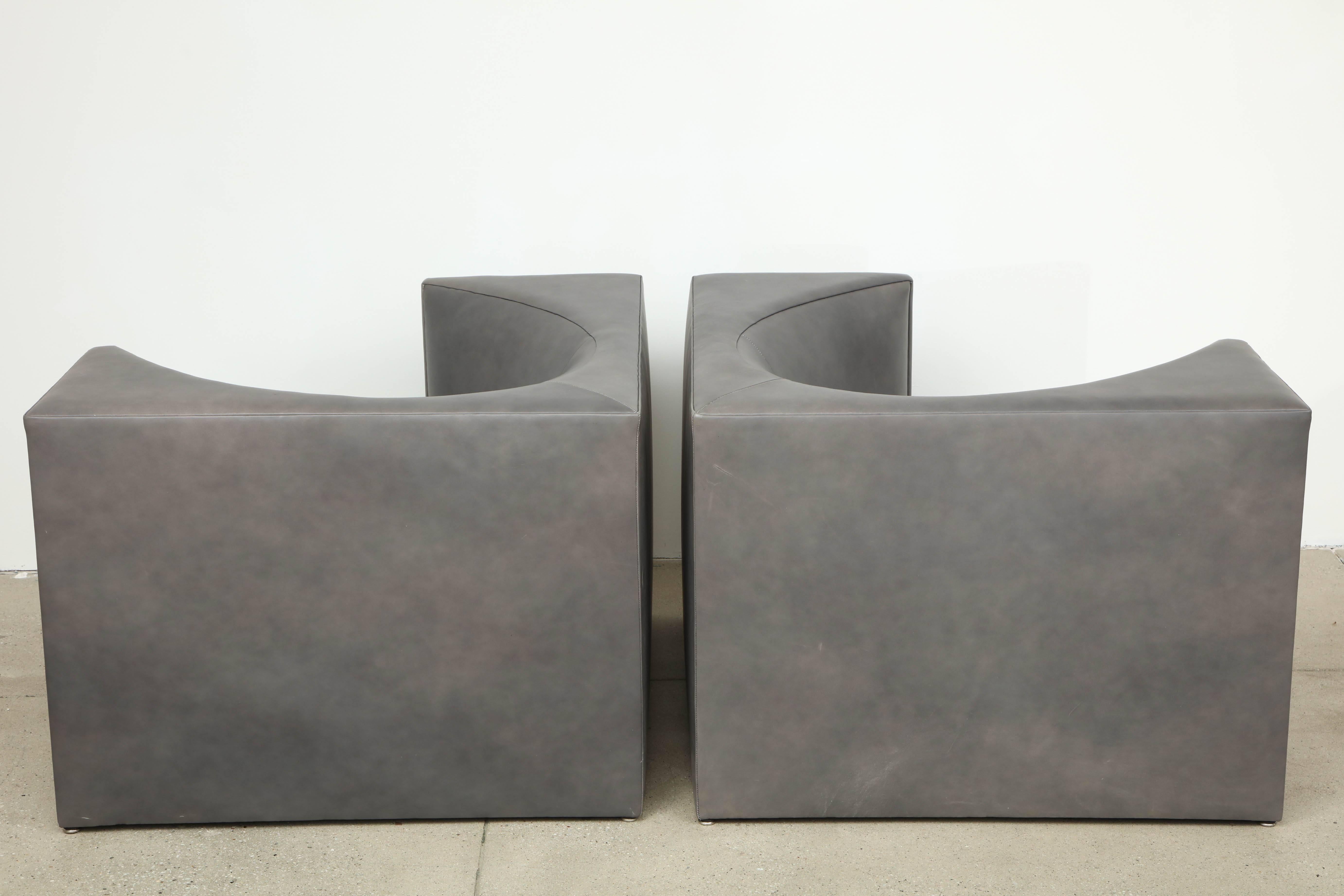 Pair of 1970s Cubic Leather Chairs 3