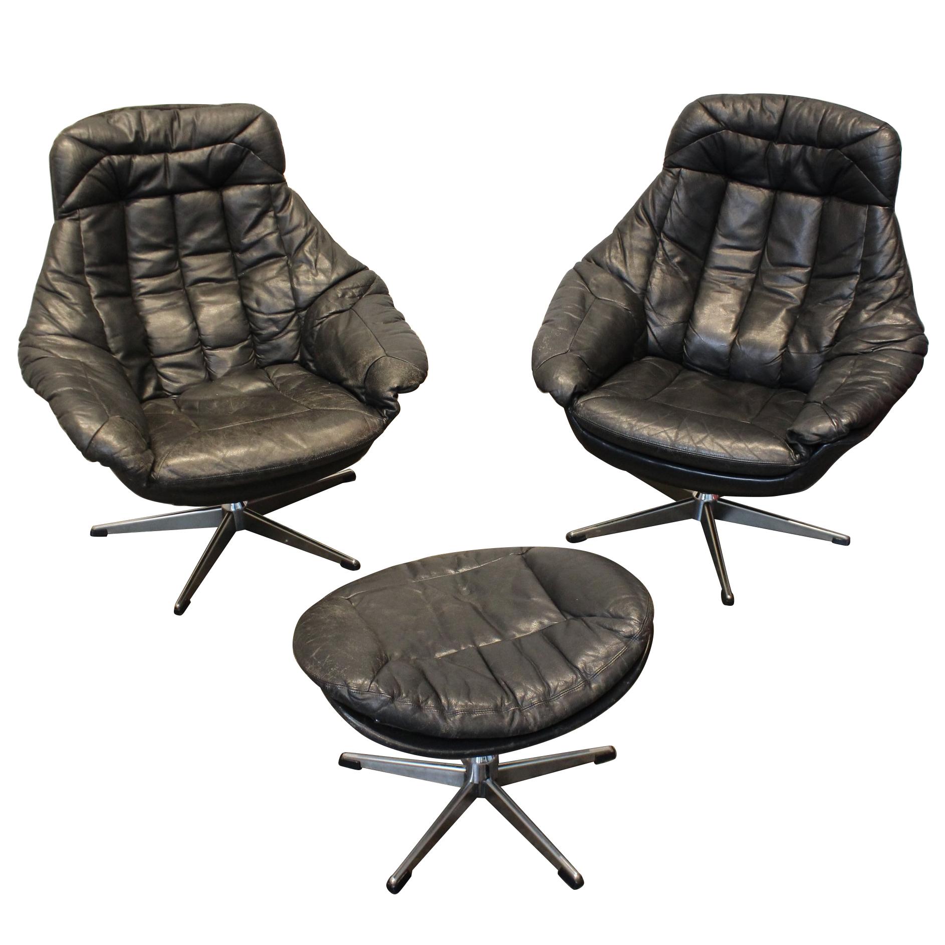 Pair of 1970s Danish Leather Lounge Chairs and Ottoman by H.W. Klein for Bramin For Sale