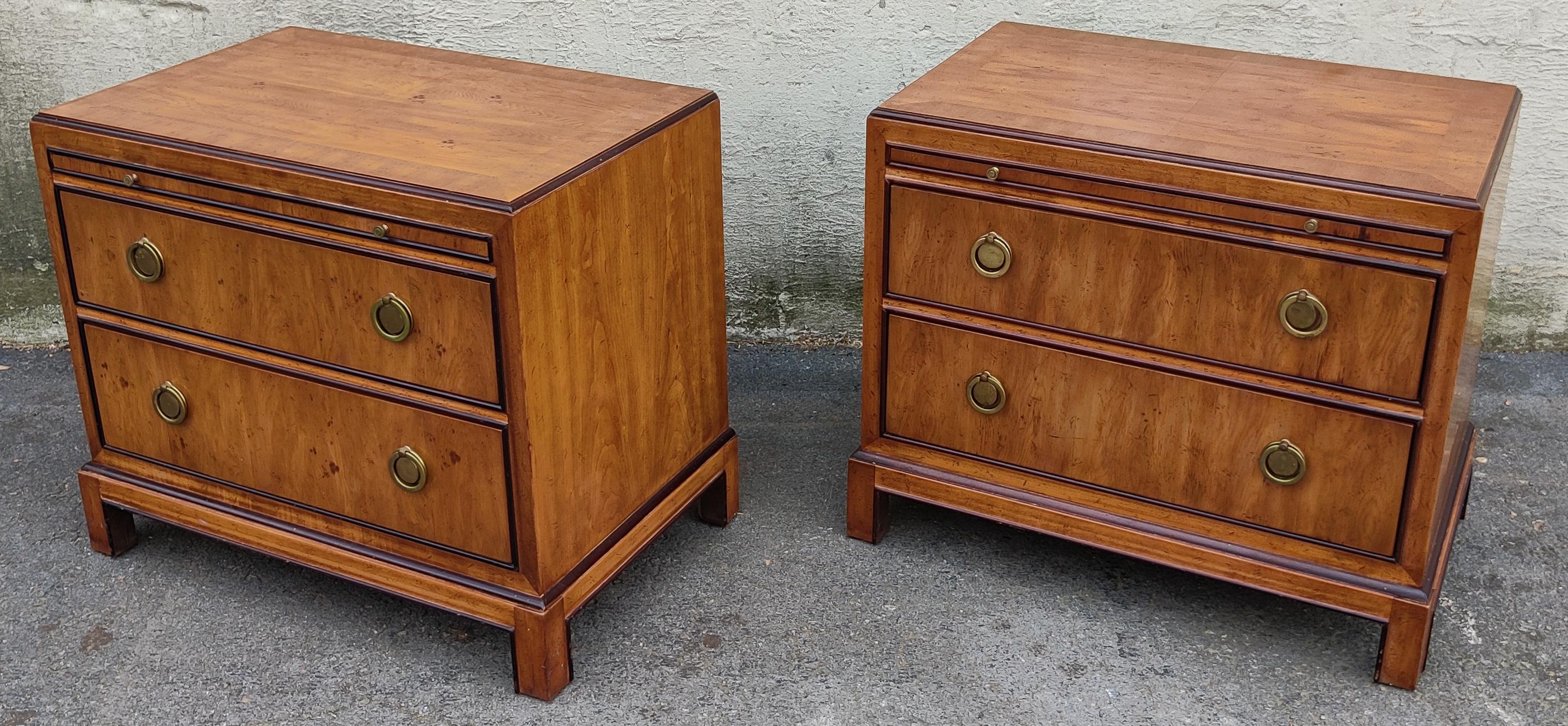 Pair of 1970s Drexel Heritage Hollywood Regency Burlwood & Brass Nightstands In Good Condition In Philadelphia, PA