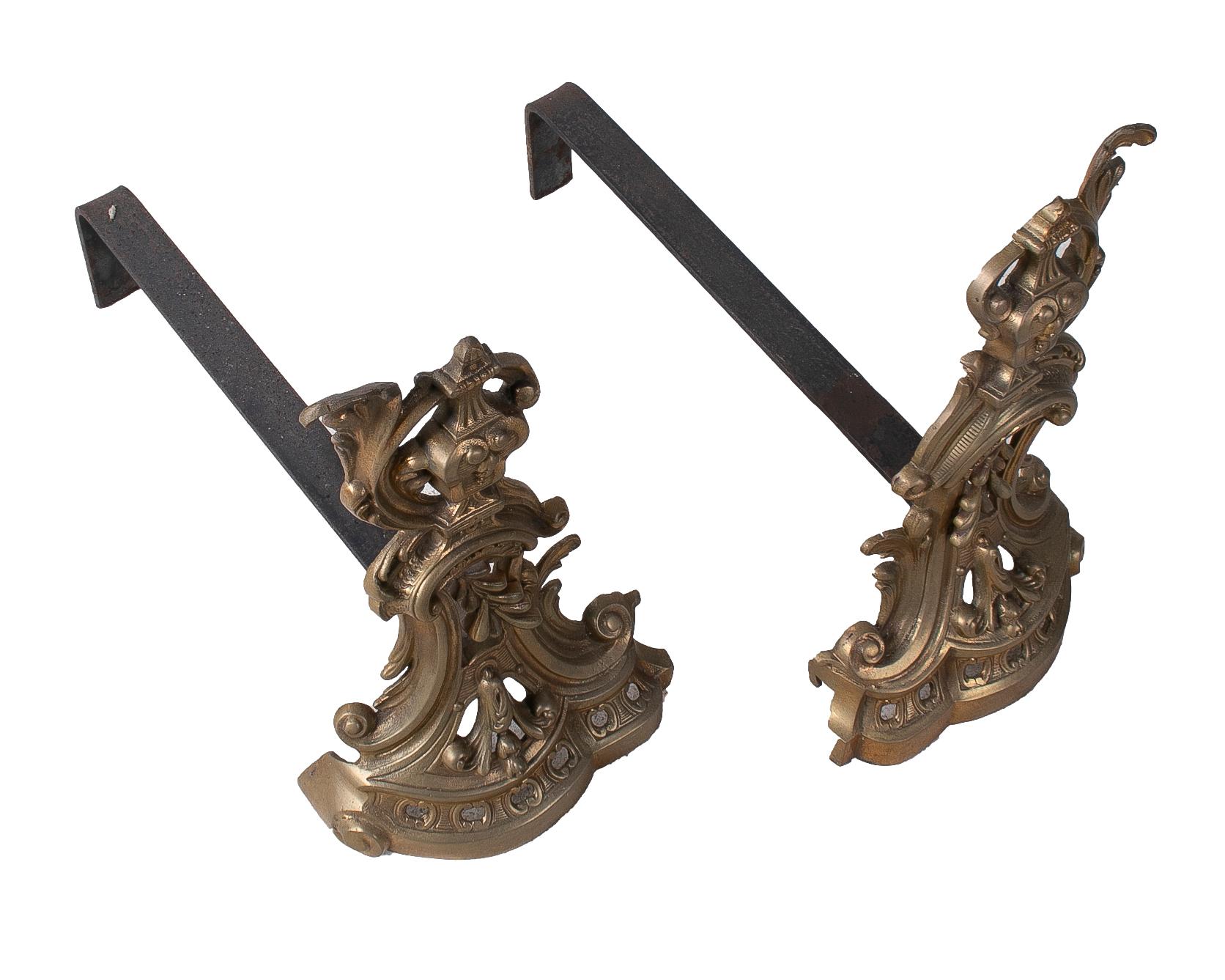 Pair of 1970s French Baroque Bronze Fireplace Dogs In Good Condition For Sale In Marbella, ES