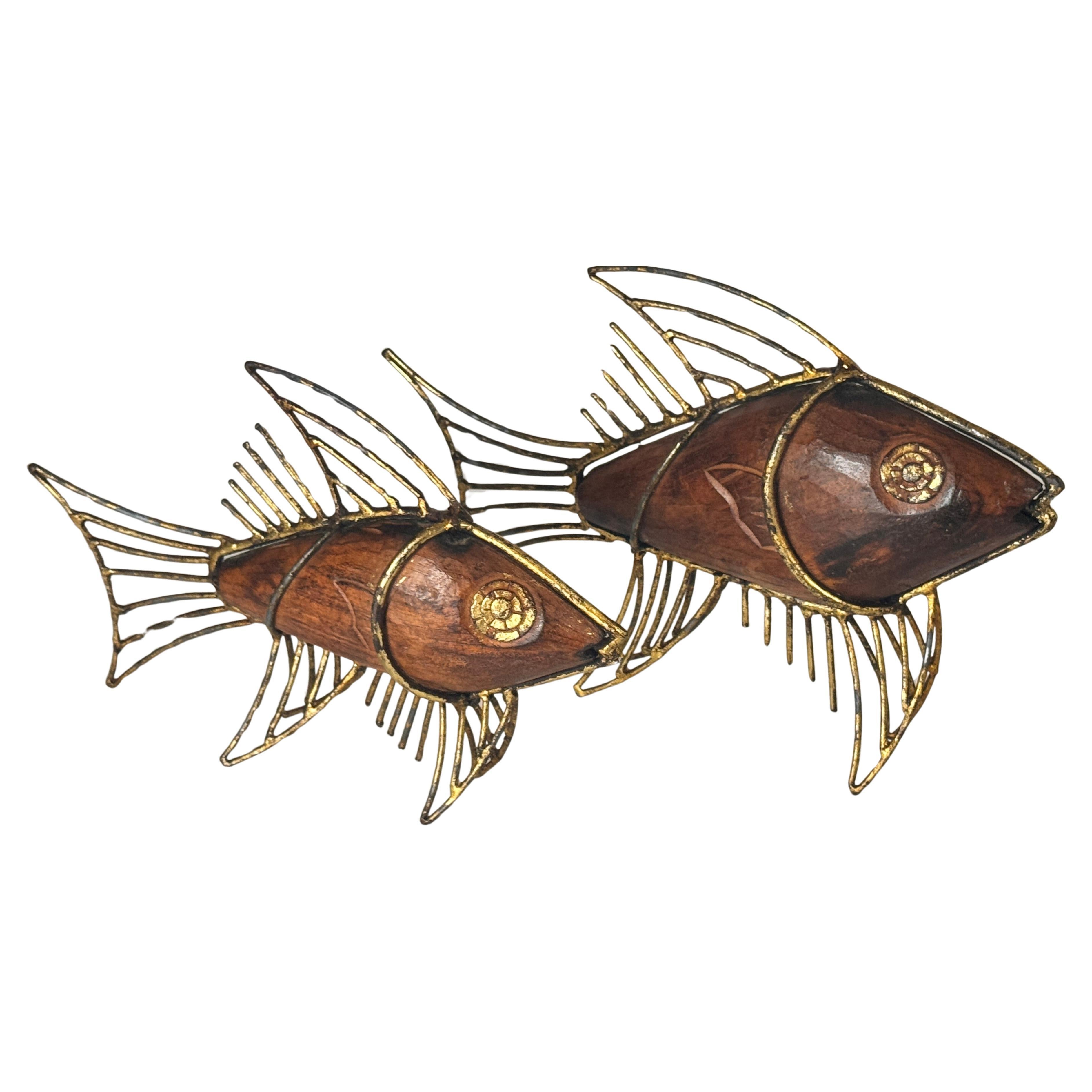 Pair of 1970s French Fish Sculptures – Wood and Gilded Metal Mid-Century Decor