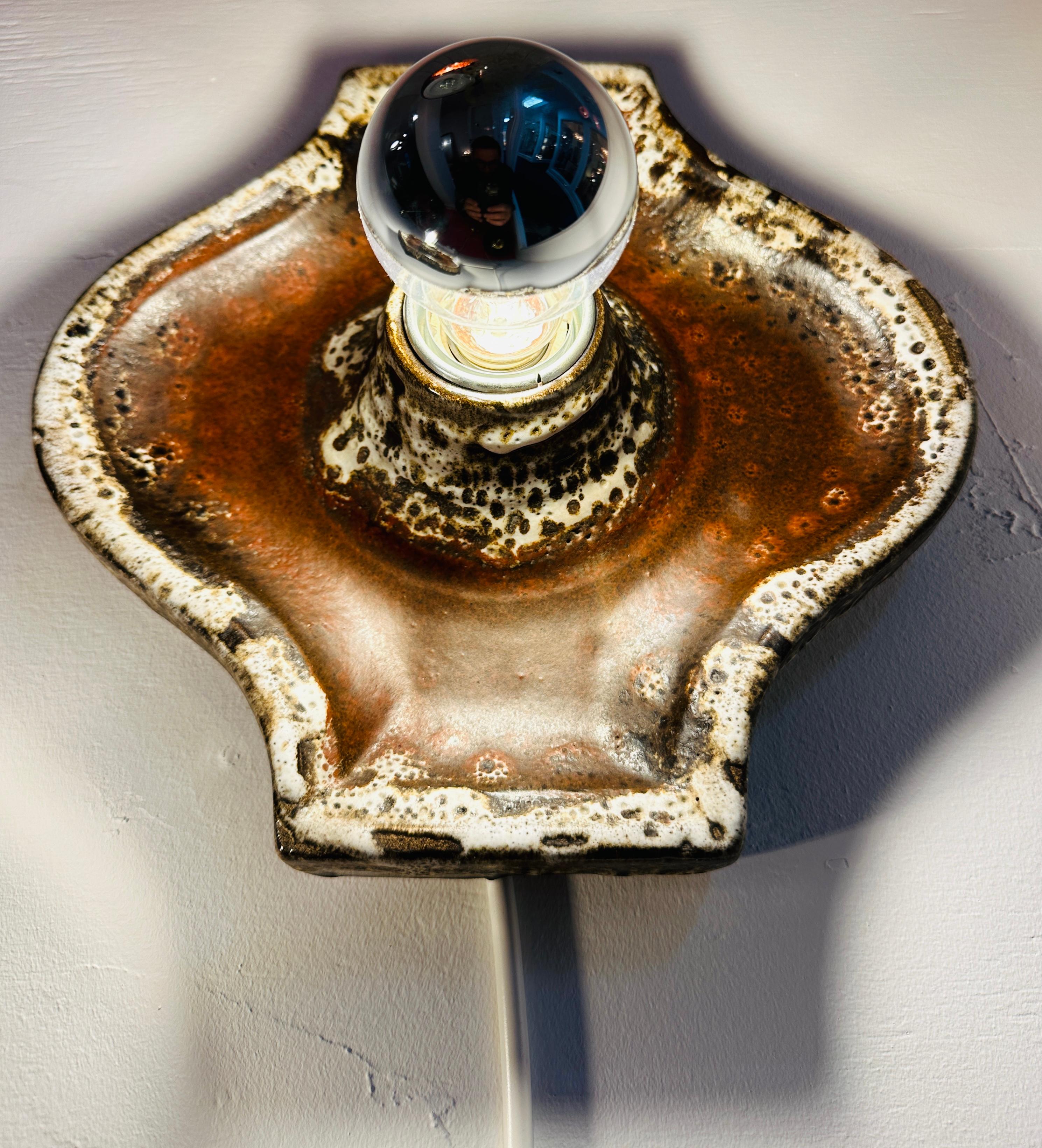 Pair of 1970s German Fat Lava Hustadt Brown & White Ceramic Wall Lights For Sale 8