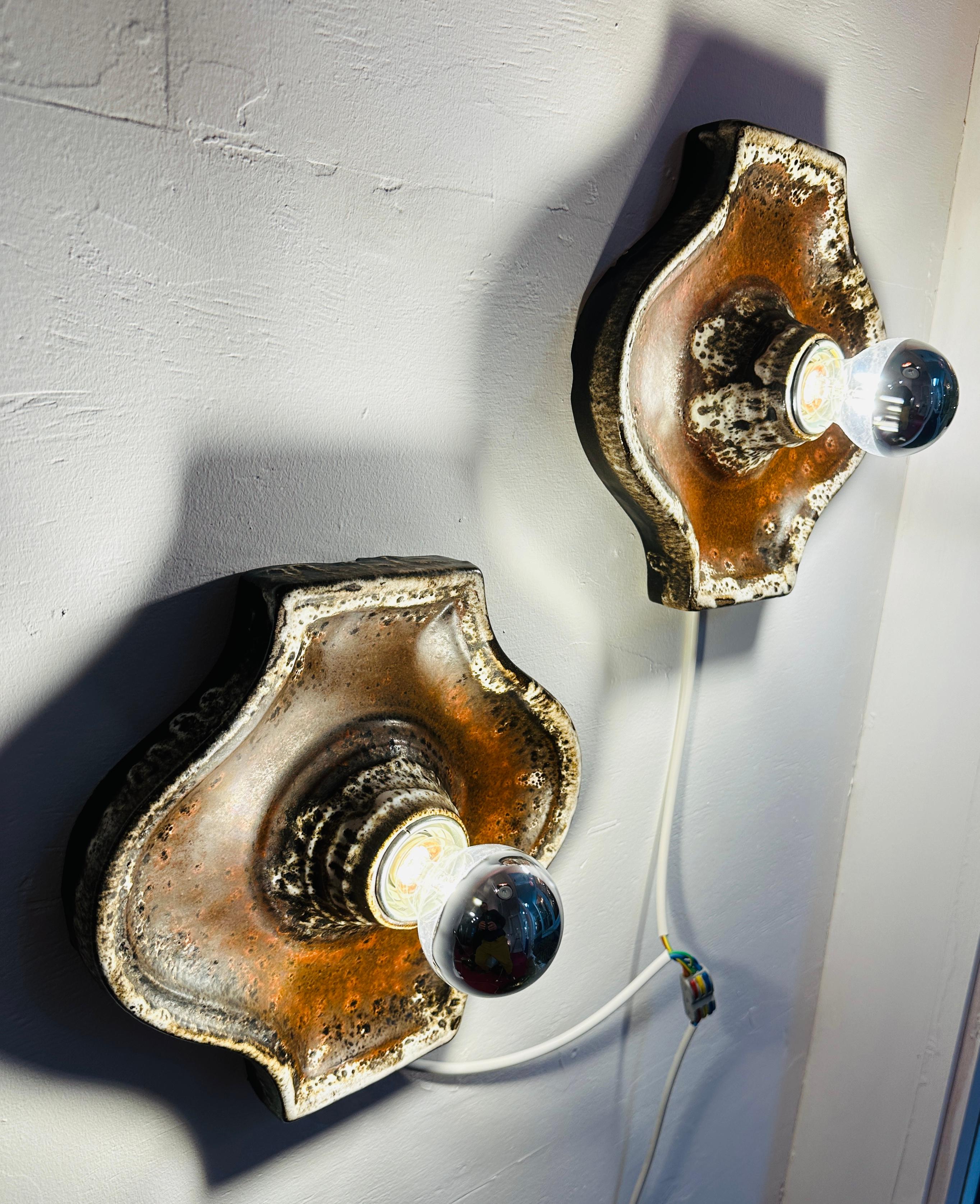 Pair of 1970s German Fat Lava Hustadt Brown & White Ceramic Wall Lights For Sale 3