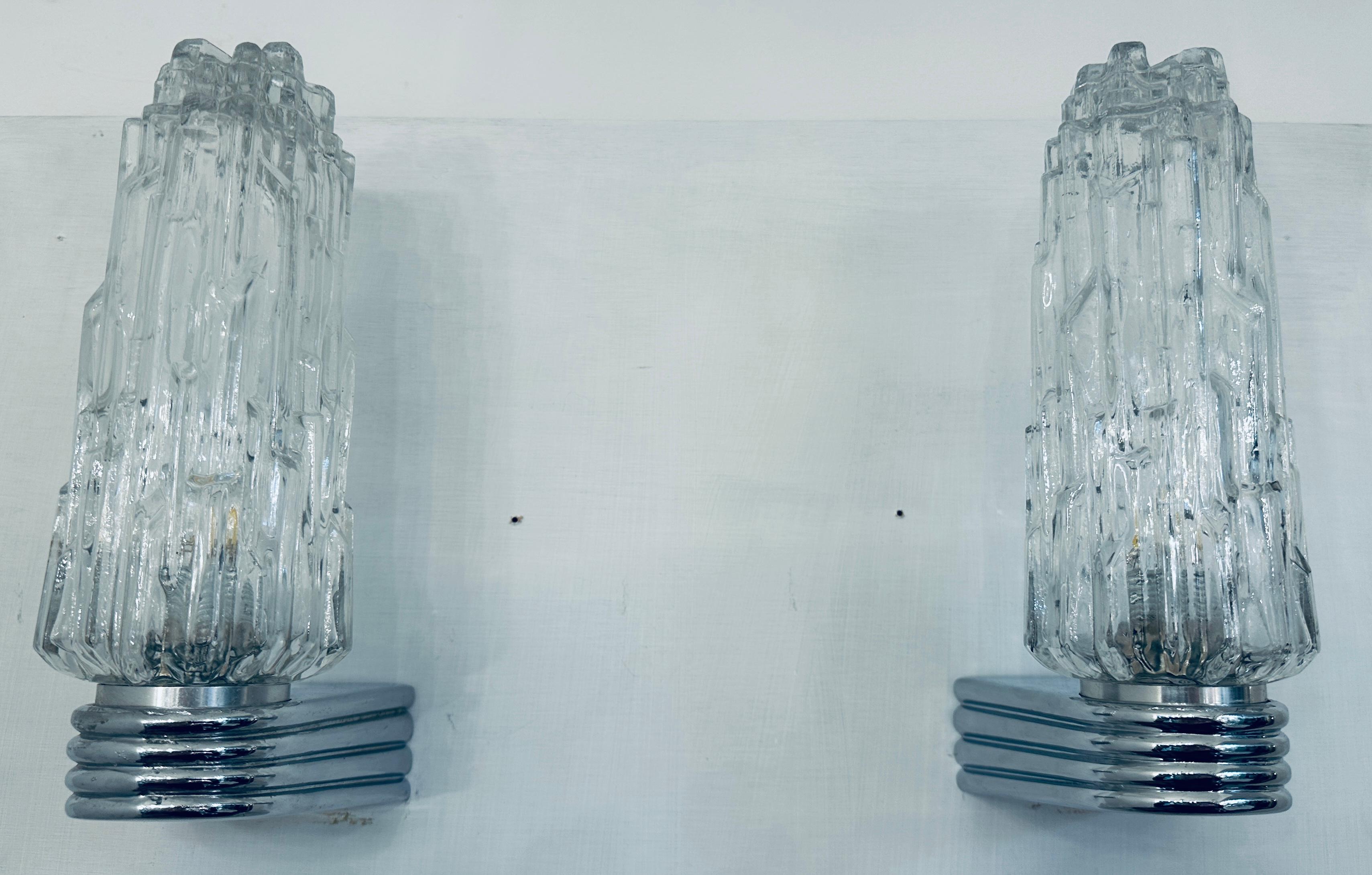Pareja de apliques alemanes Hoffmeister Iceberg de cristal transparente y cromo de los años 70 en venta 7