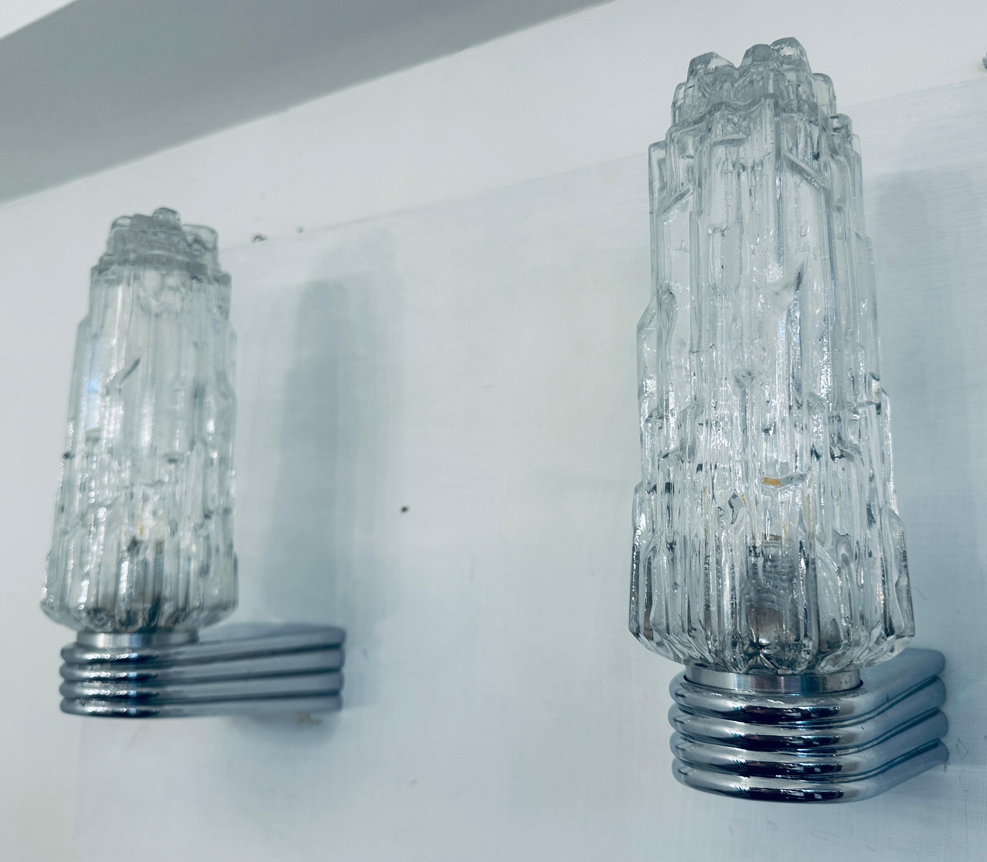 Pareja de apliques alemanes Hoffmeister Iceberg de cristal transparente y cromo de los años 70 en venta 8