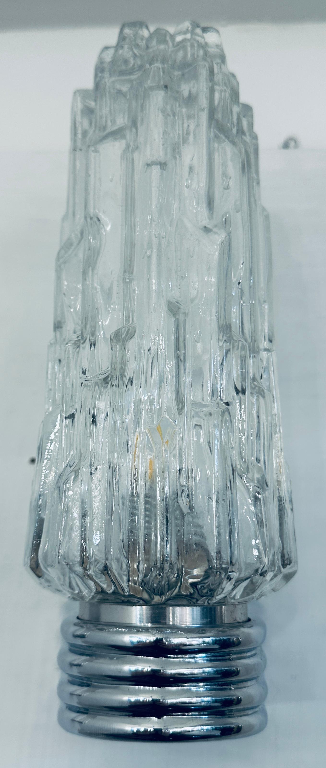 Pareja de apliques alemanes Hoffmeister Iceberg de cristal transparente y cromo de los años 70 en venta 10