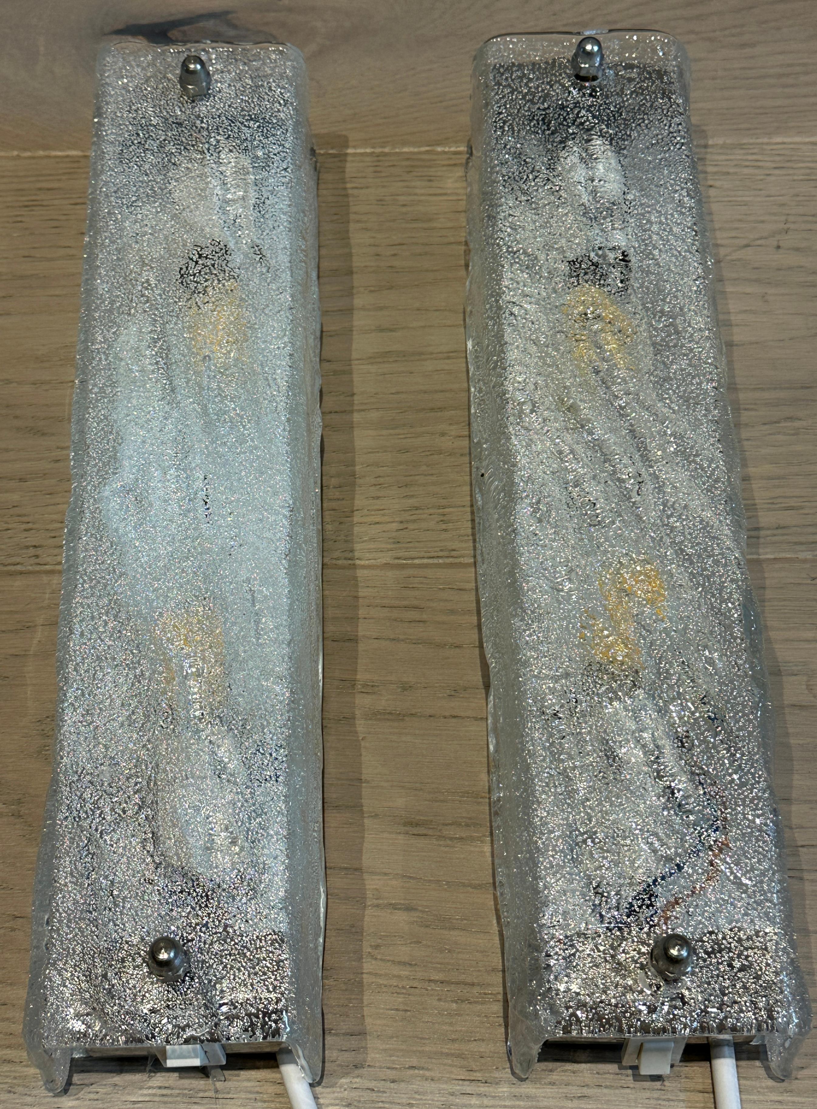 Pareja de apliques alemanes de cristal esmerilado Kaiser Leuchten de los años 70 en venta 9