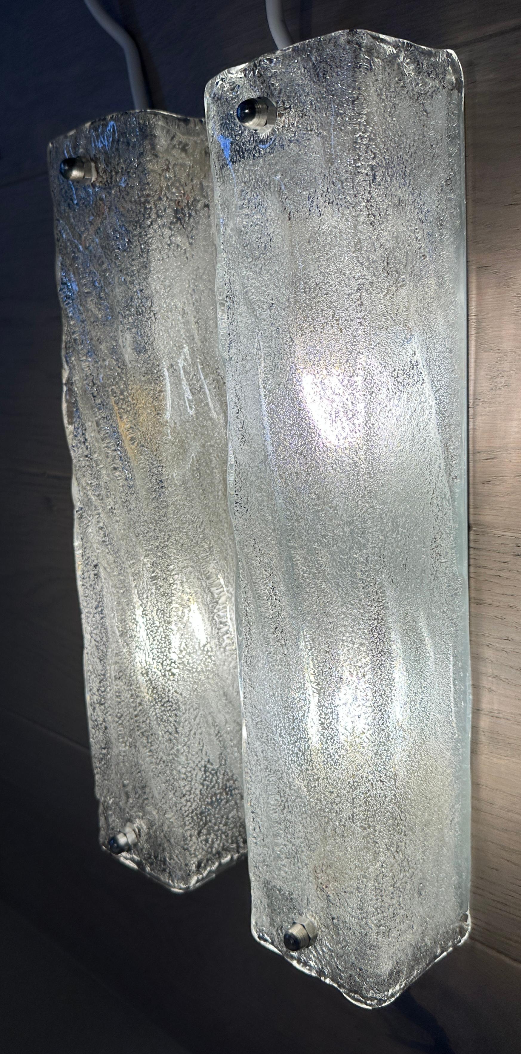 Pareja de apliques alemanes de cristal esmerilado Kaiser Leuchten de los años 70 Alemán en venta