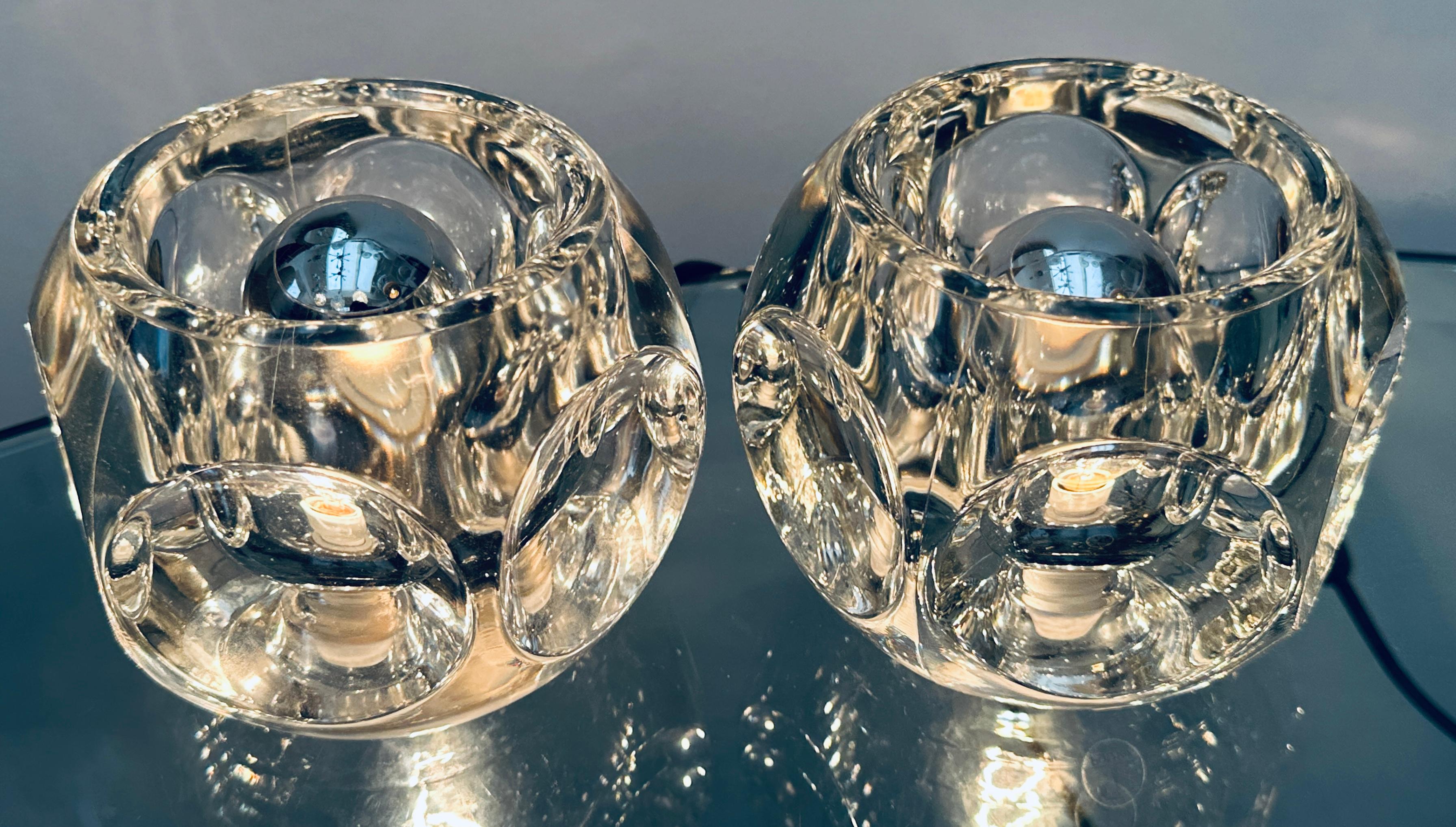 Space Age Pair of 1970s German Peill & Putzler Round Clear Concave Glass Table Lamps For Sale