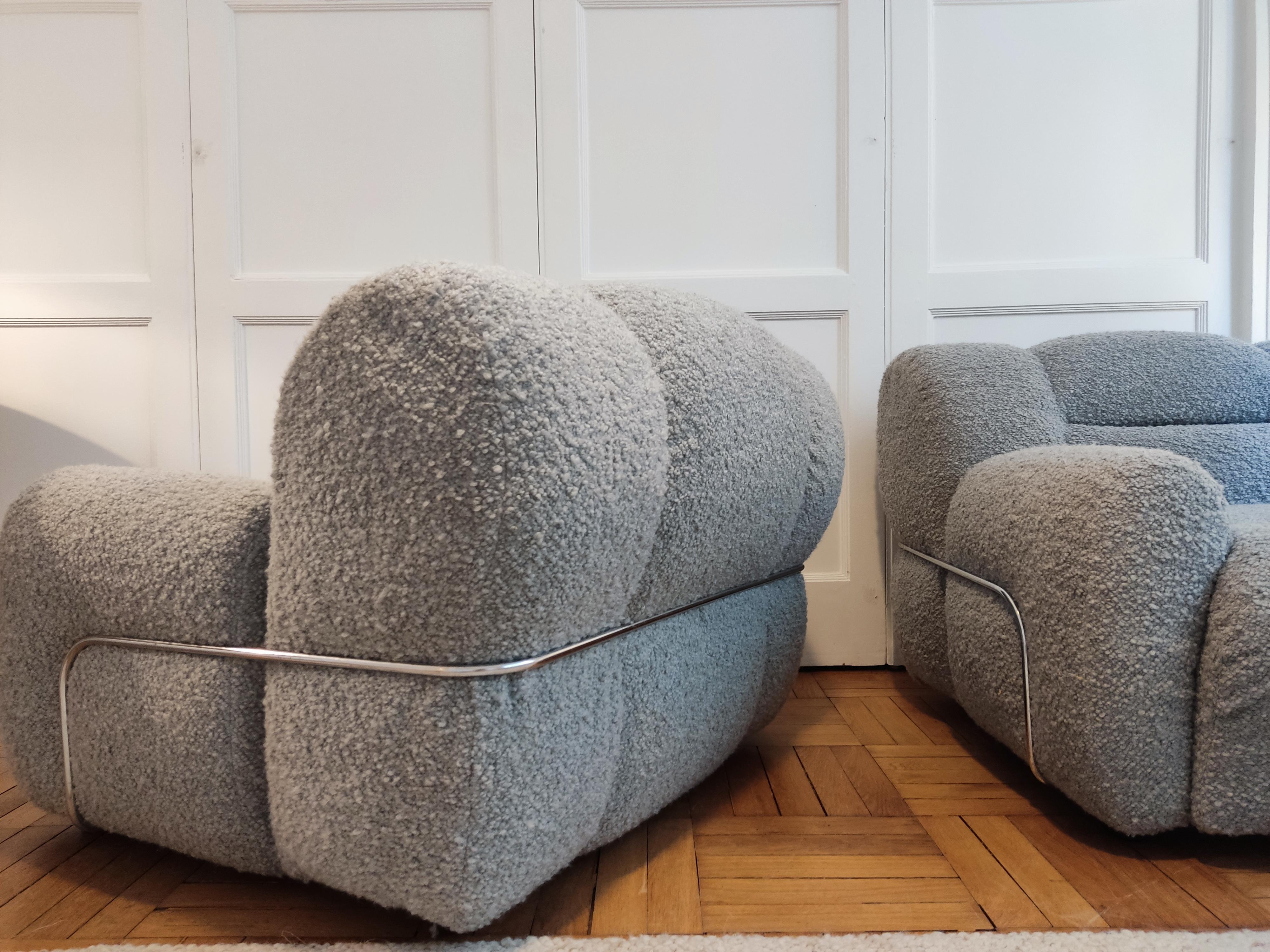 Pair of 1970's Grey Bouclé and Chrome Lounge Chairs - Italy 1970's For Sale 1