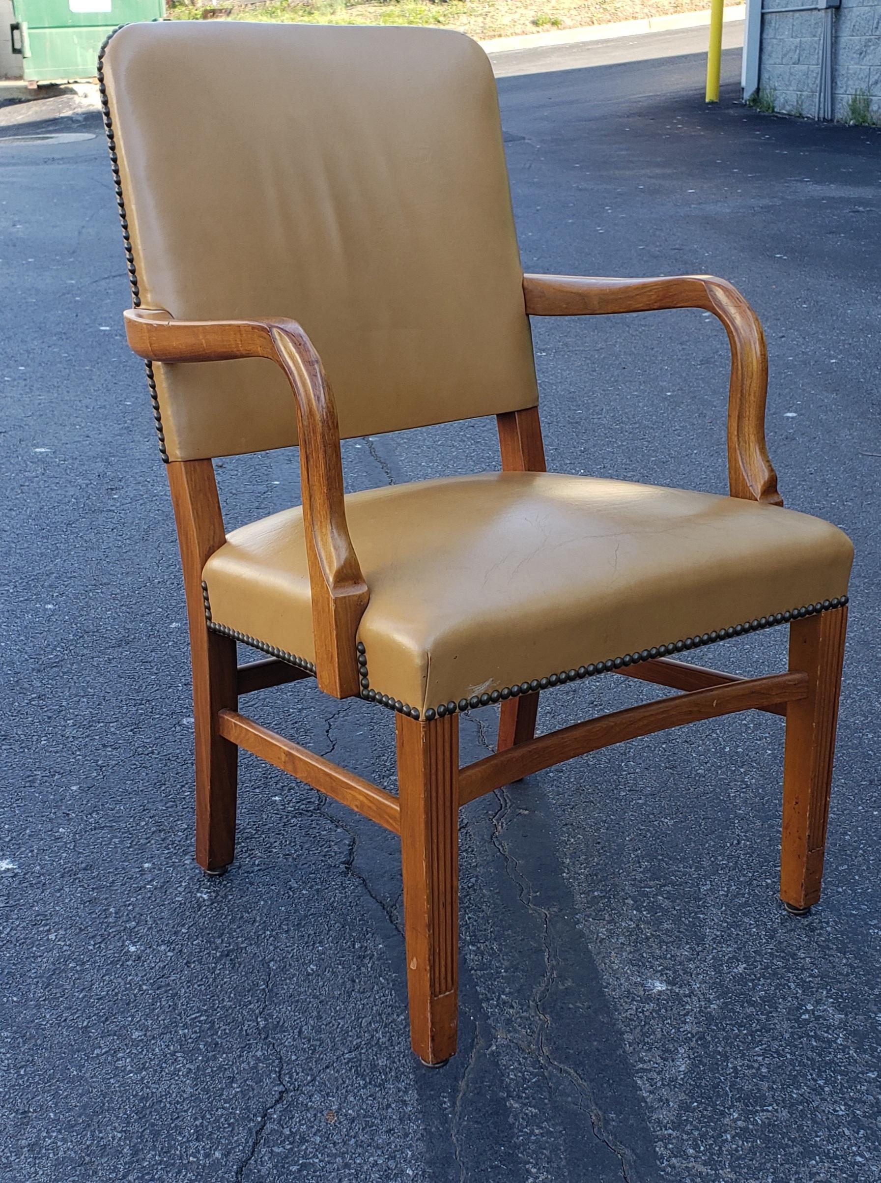 Woodwork Pair of 1970s Gunlocke Fruitwood and Leather Armchairs For Sale
