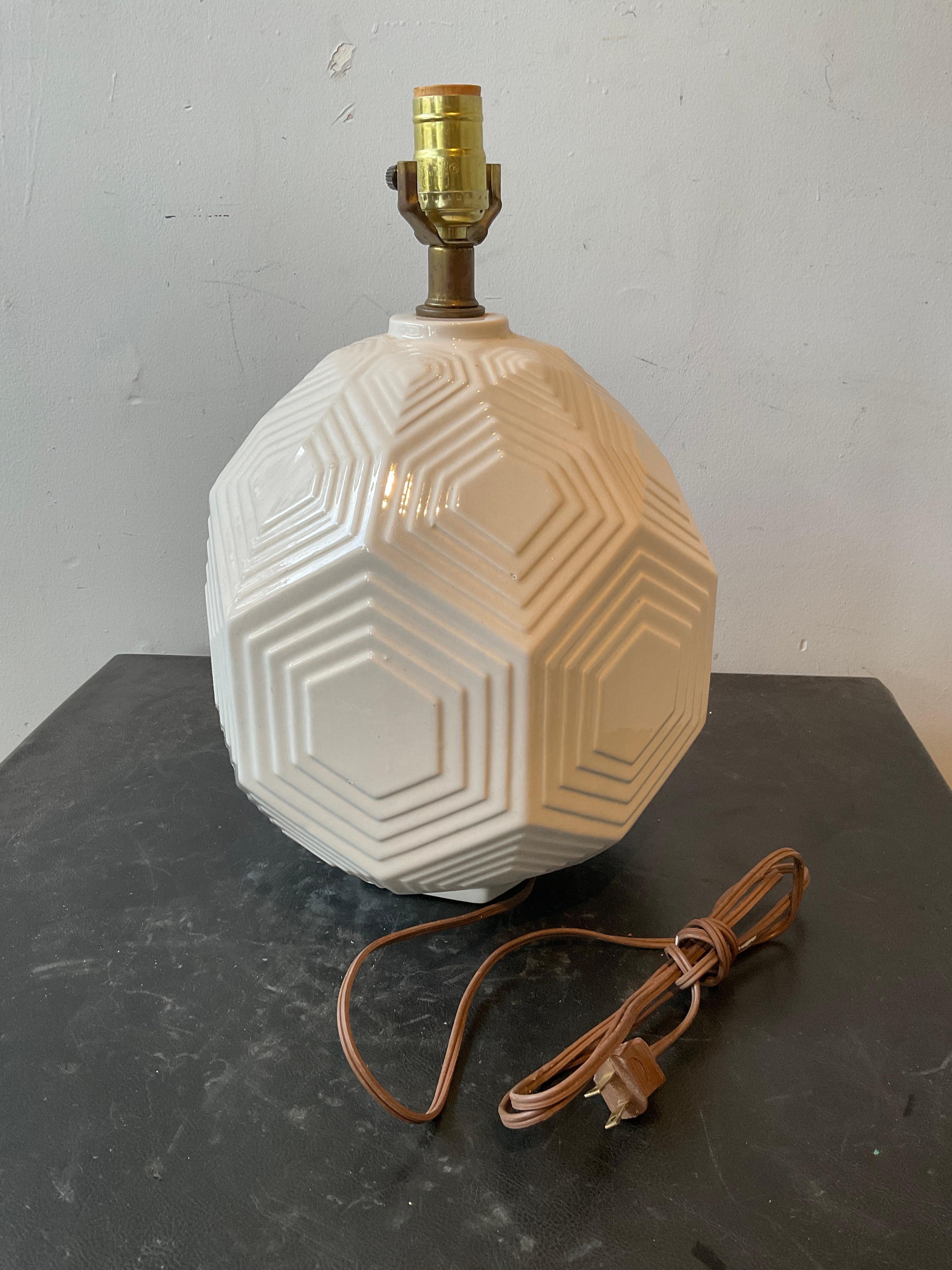 Pair of 1970s Hexagonal White Ceramic Lamps For Sale 2