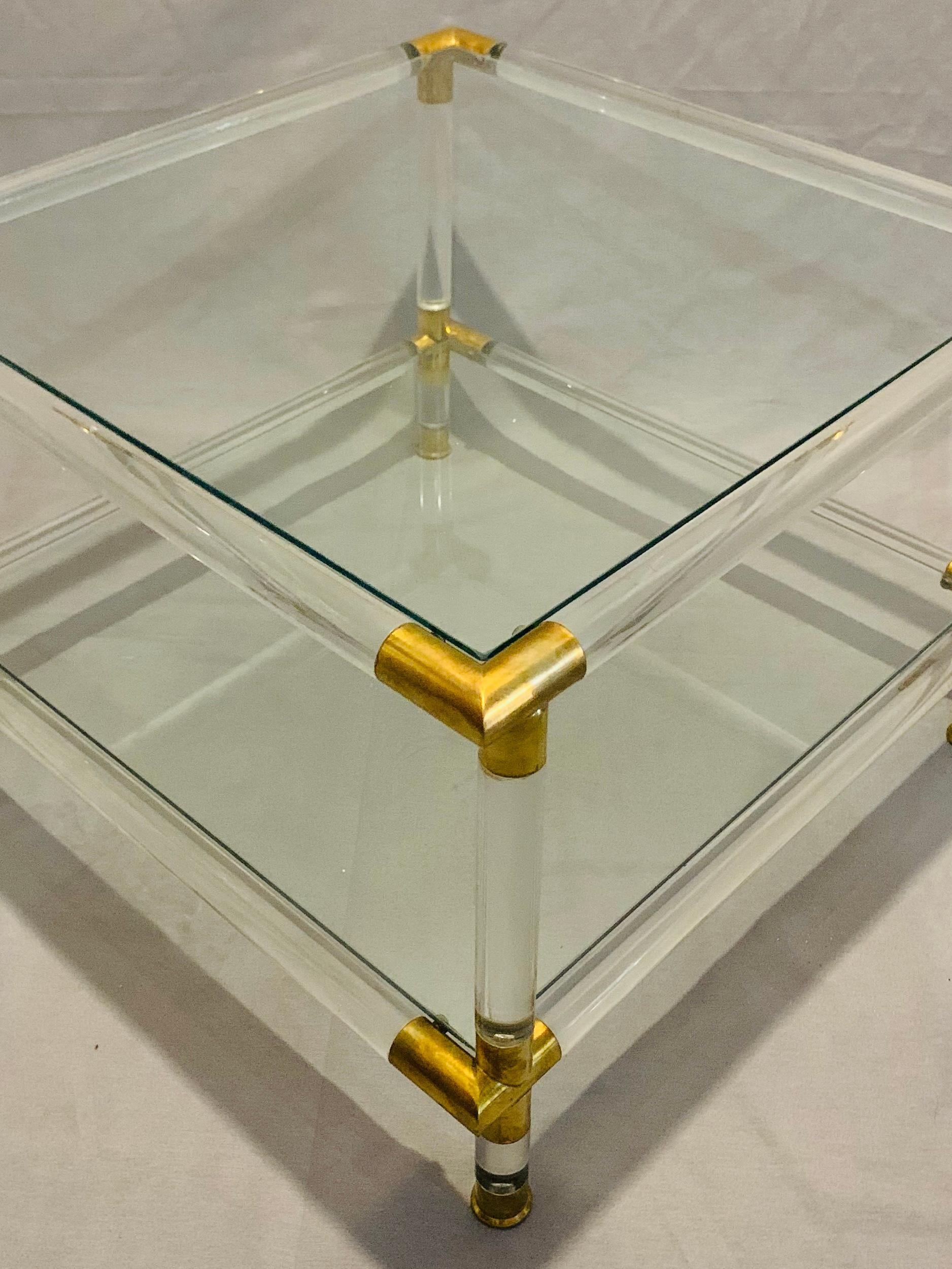 Poli Paire de  1970s Italian Acrylic/Lucite, Glass & Brass Side or Coffee Tables en vente