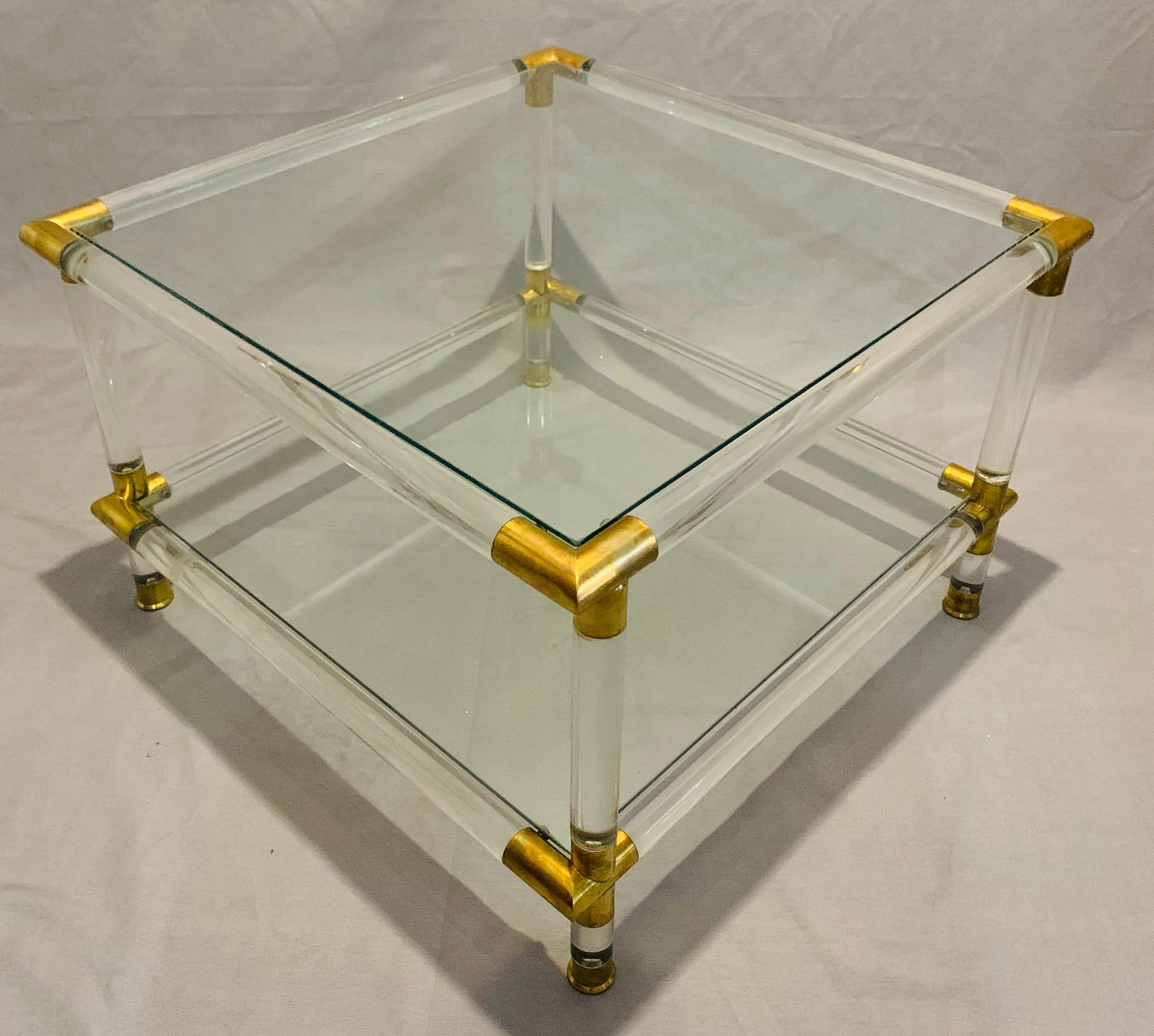 Paire de  1970s Italian Acrylic/Lucite, Glass & Brass Side or Coffee Tables Bon état - En vente à London, England