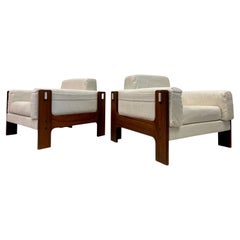 Pair of 1970s Italian Armchairs in Corduroy