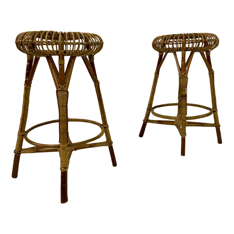 Pair of 1970s Italian Bamboo and Wicker Bar Stools at 1stDibs