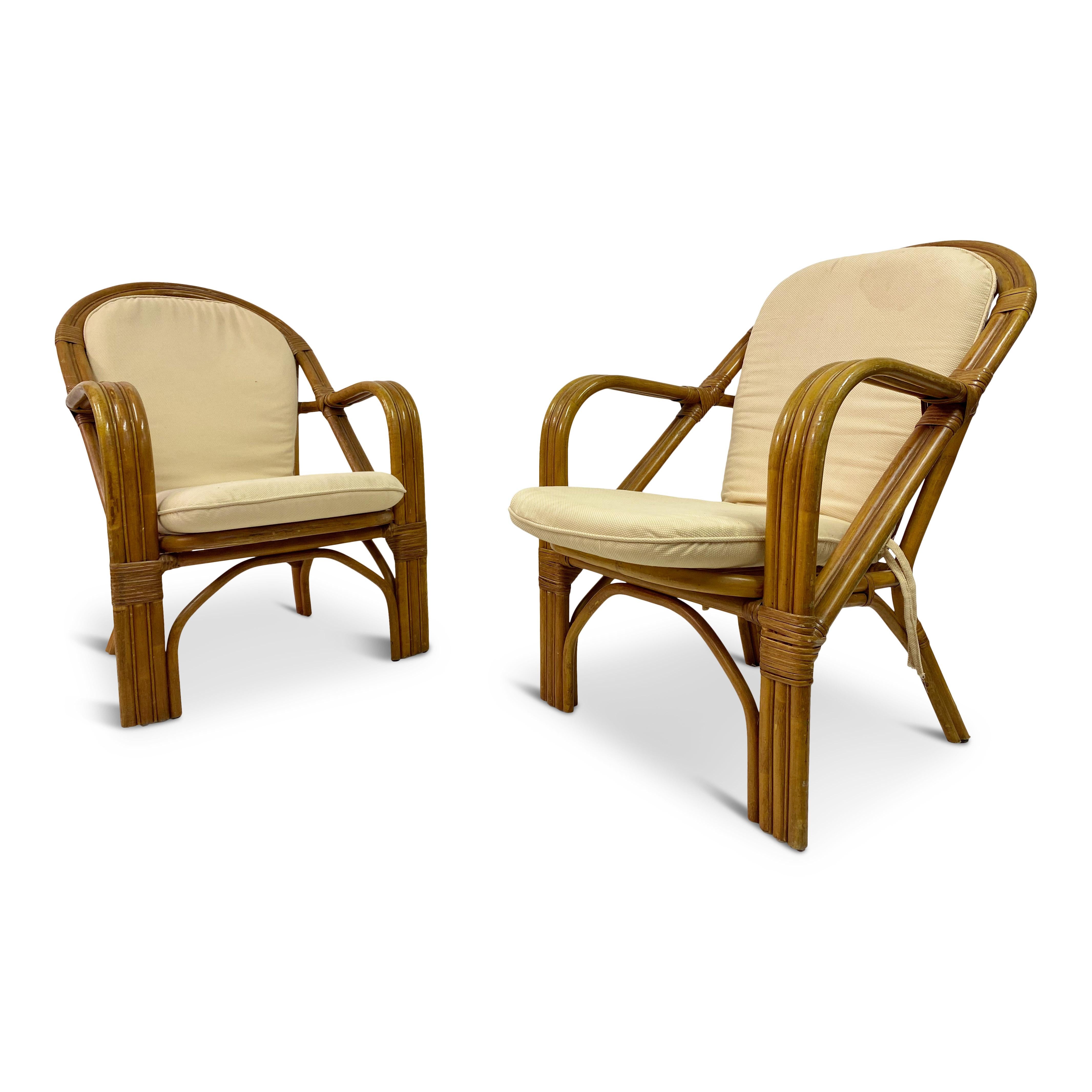 Pair of armchairs

Bamboo

Cushions probably need reupholstery/replacing

Italy 1970s