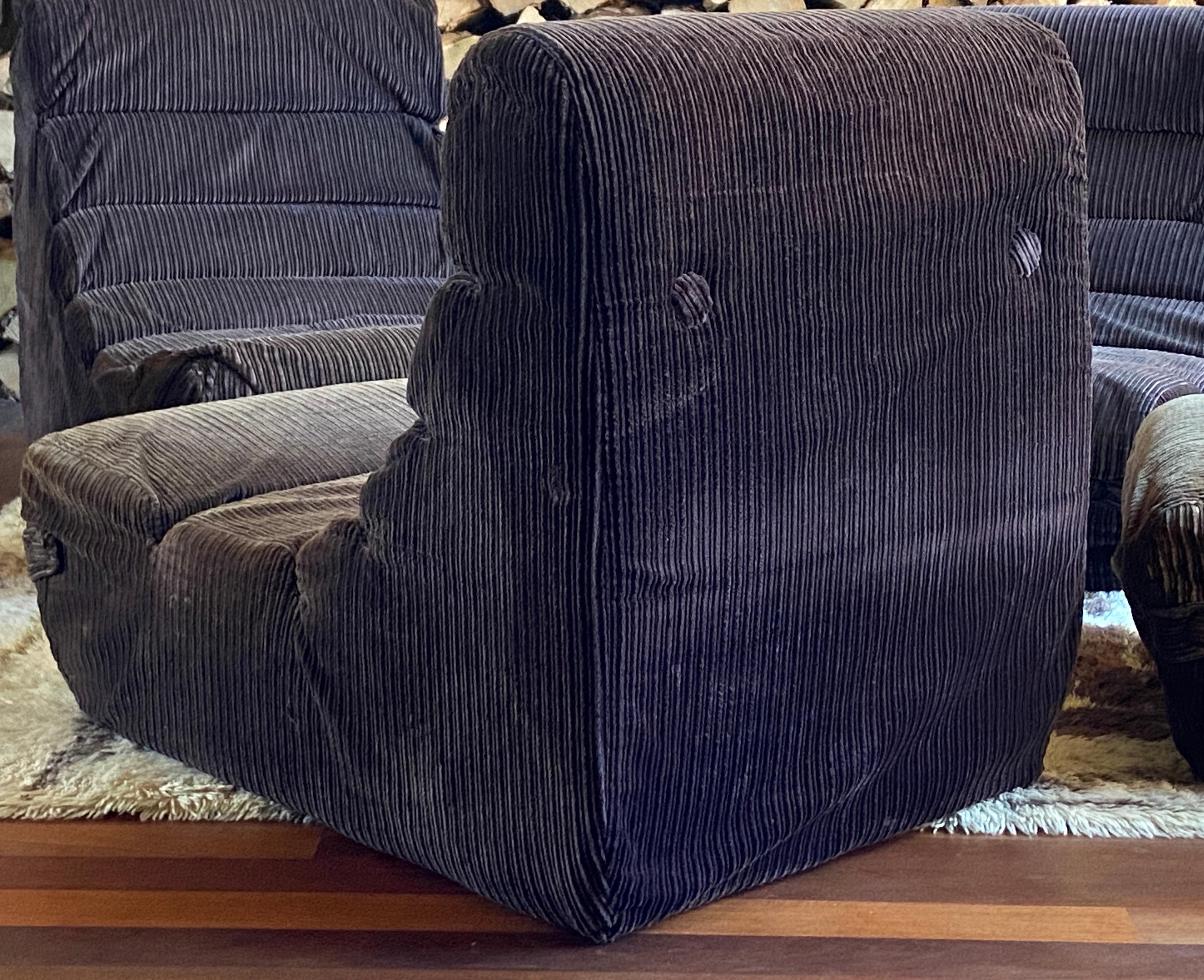 Pair of 1970's Italian corduroy modular lounge chairs - sectional sofa - 2 sets For Sale 1