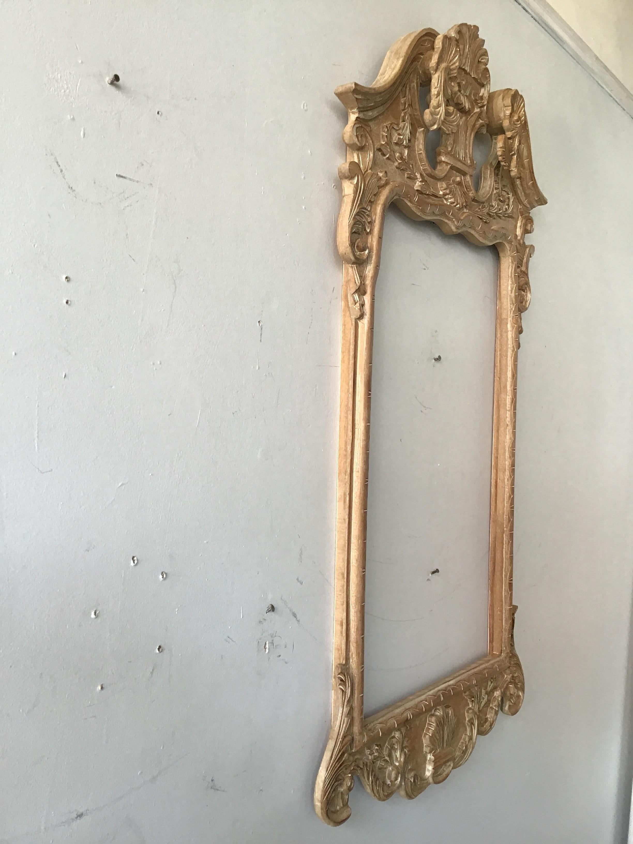 Late 20th Century Pair of 1970s Italian Hand Carved Wood Frames  For Mirrors