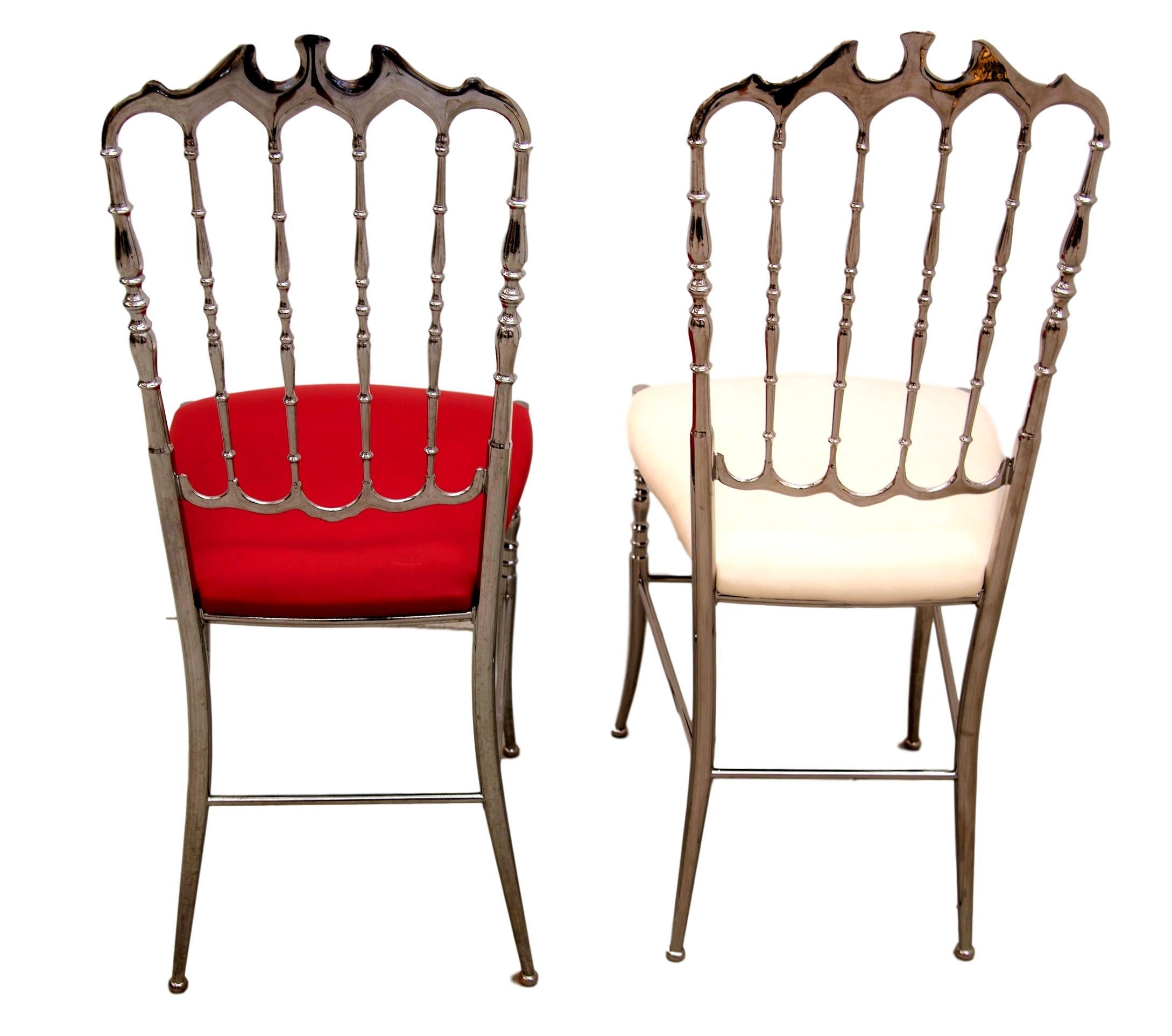 20th Century Pair of 1970s Italian Metal Silver Chiavari Chairs