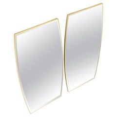Coppia di specchi in ottone con cornice a forma di barca del Mid Century Modern italiano degli anni '70 MINT!
