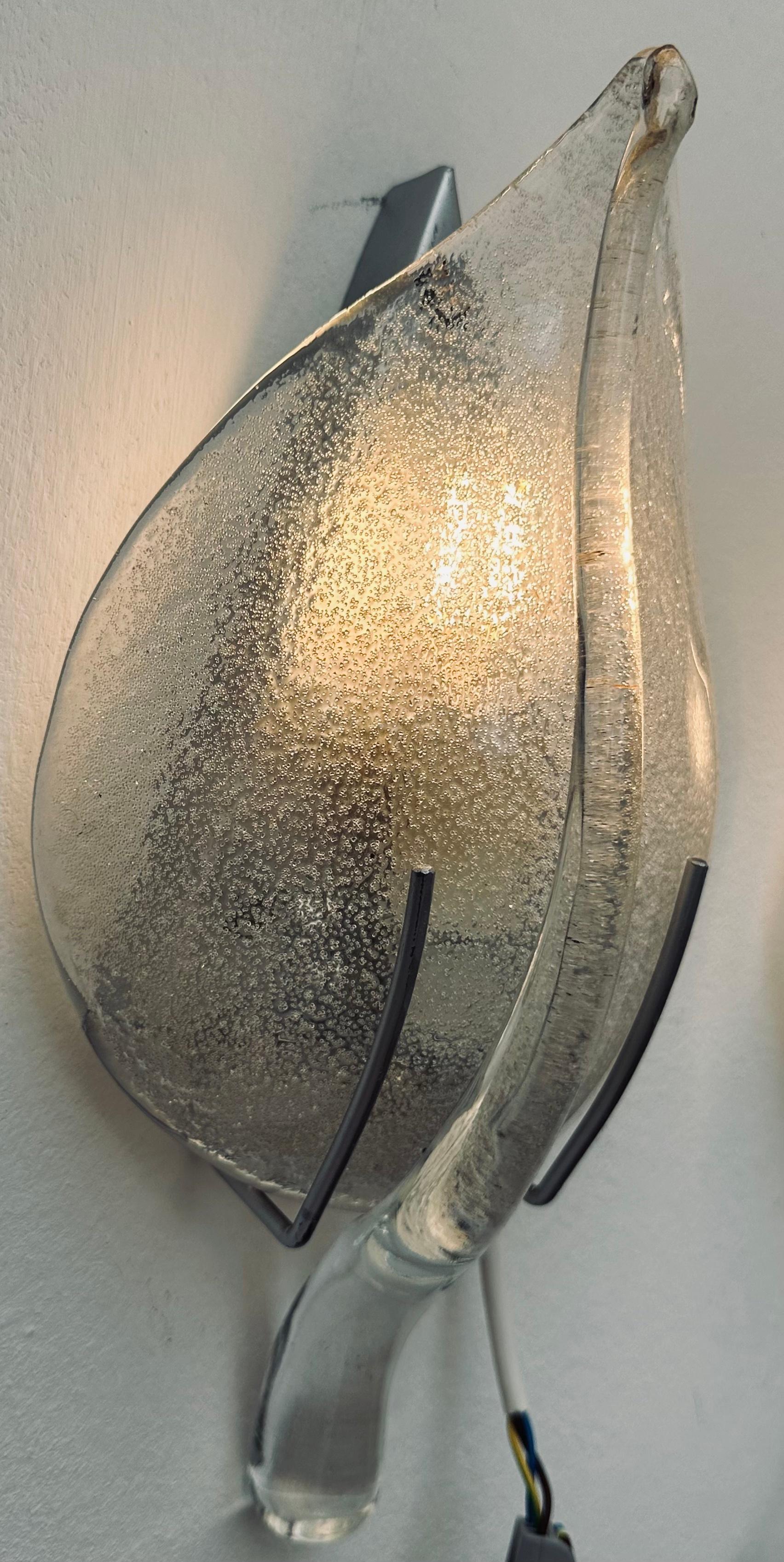 Pair of 1970s Italian Murano Glass Mottled Leaf Wall Sconces or Wall Lights For Sale 1