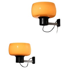 Pair of 1970s Italian wall lights in beige Murano glass