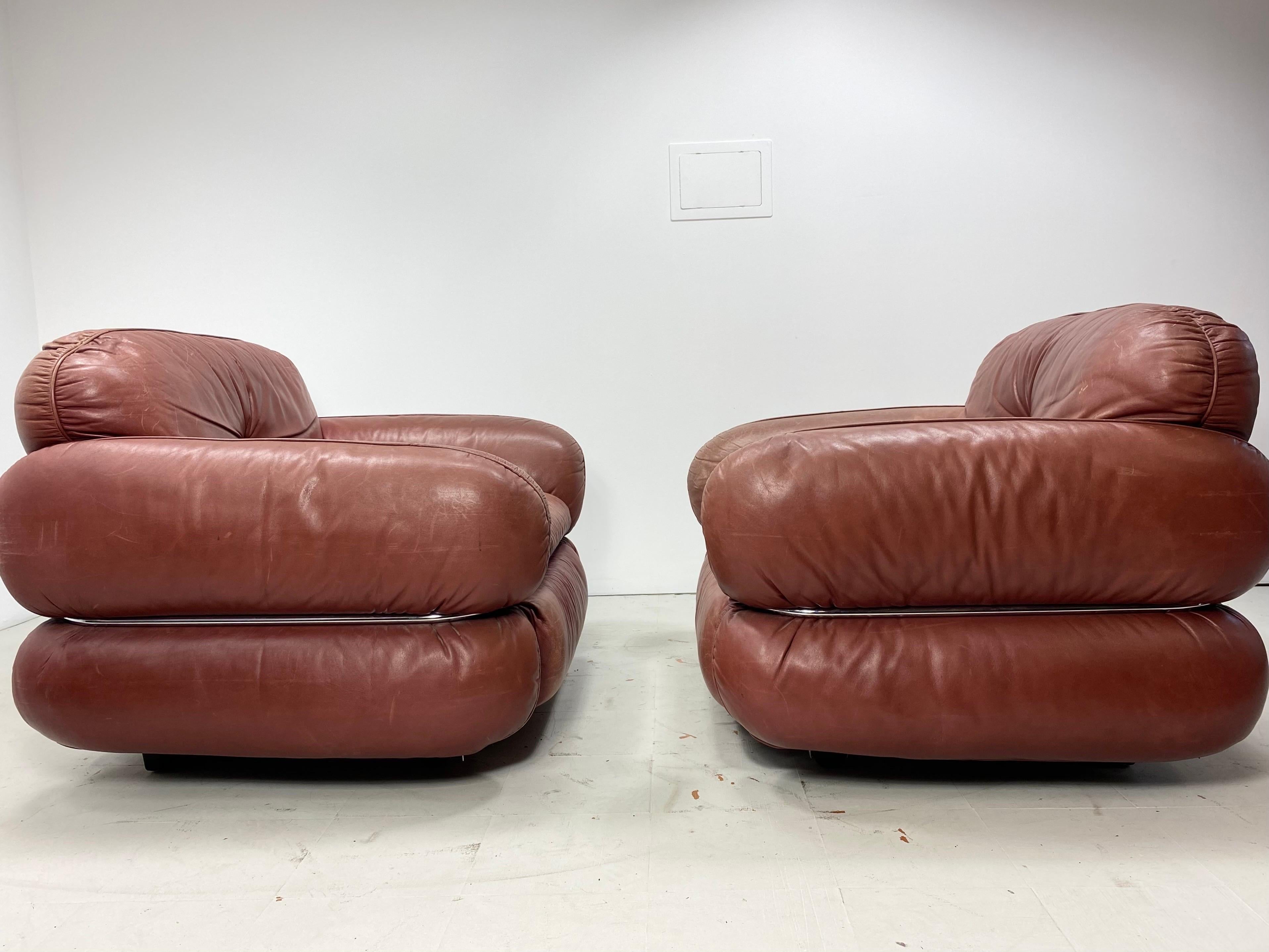 Pair of 1970’s “Hannibal” lounge chairs by Kurt Hvitsjö for Isku. Leather with chrome frame. Front castors. Original Auburn leather is nicely worn. Finland

NYC Delivery available for $425.  Please inquire before purchase.