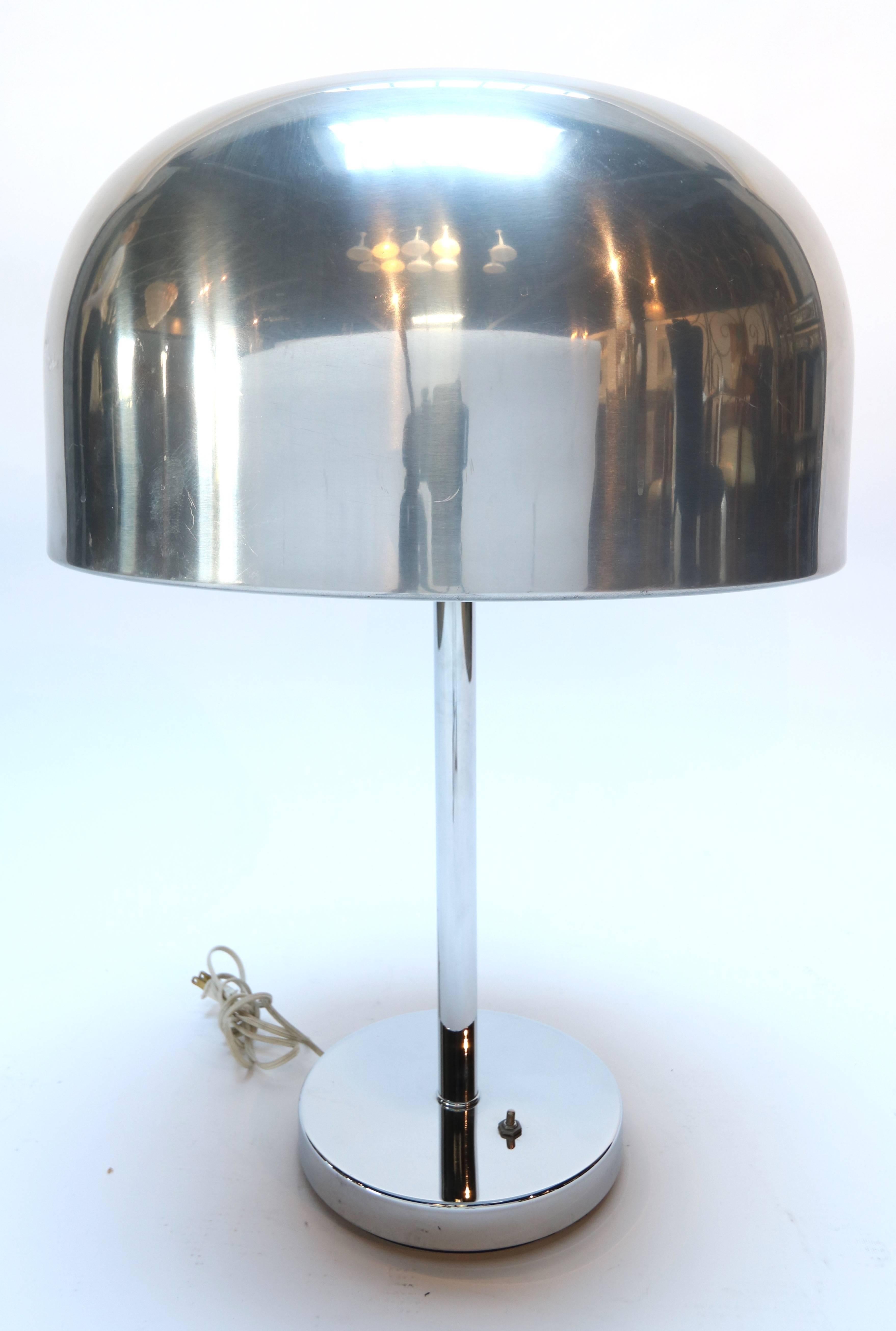 Mid-Century Modern Pair of 1970s Lightolier Aluminum Metal Table Lamps
