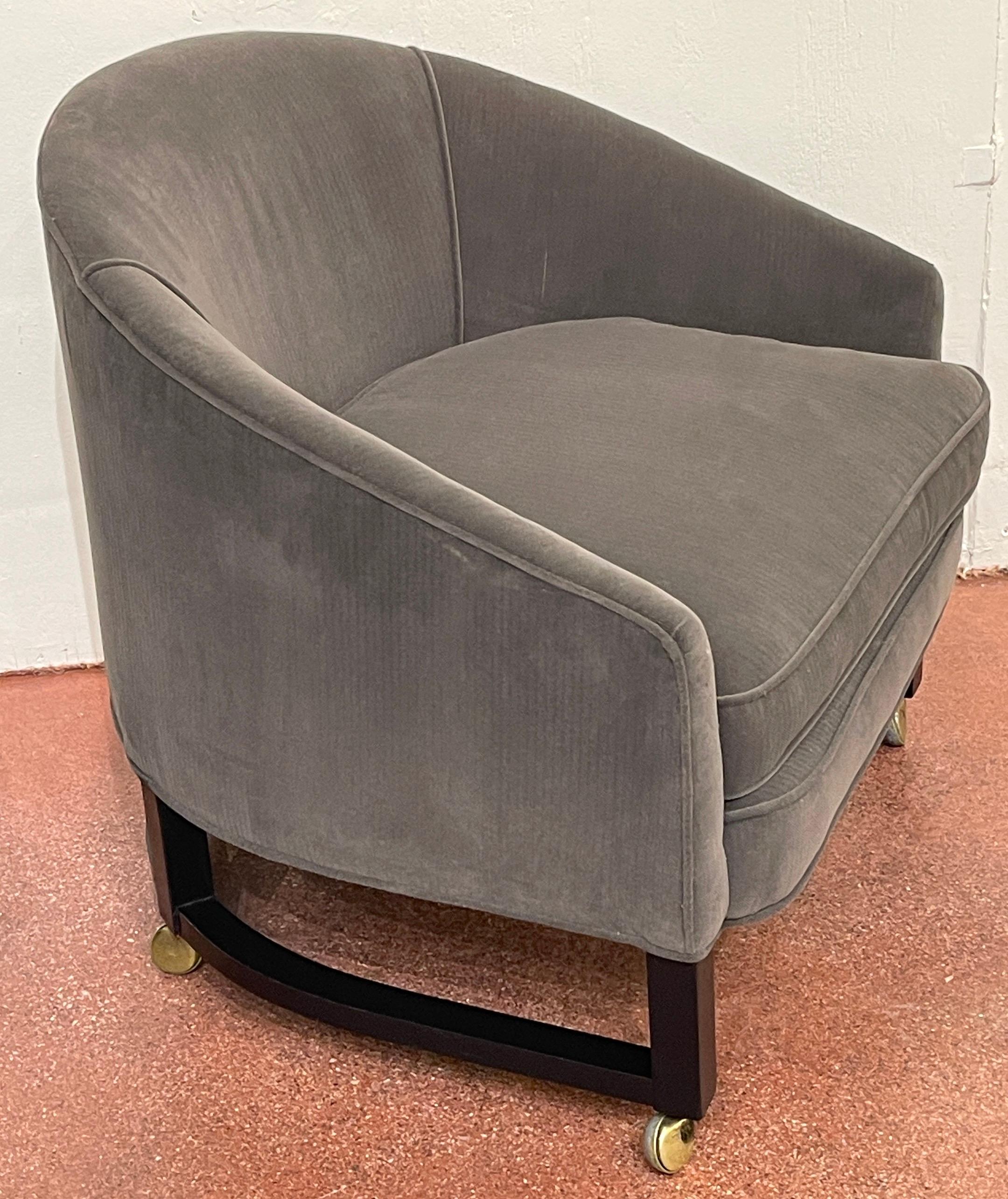 20ième siècle Paire de fauteuils club à dossier bas des années 1970, style Harvey Profiles en vente