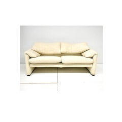 Pair of 1970s 'Maralunga' Sofas, Design by Vico Magistretti for Cassina