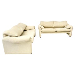 Pair of 1970s 'Maralunga' Sofas, Design by Vico Magistretti for Cassina