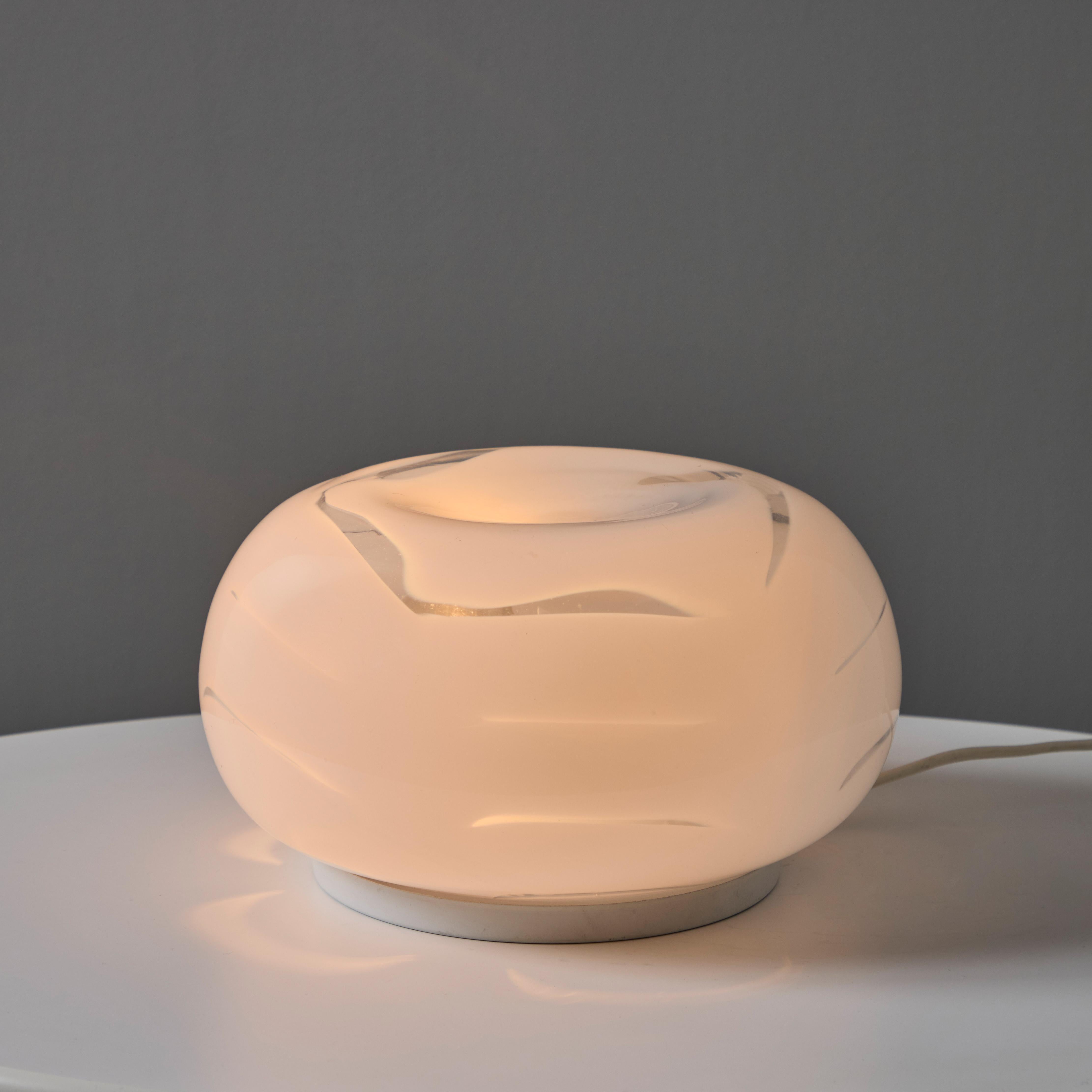 Pair of 1970s Mazzega Murano Glass Swirl Table Lamps In Good Condition For Sale In Glendale, CA