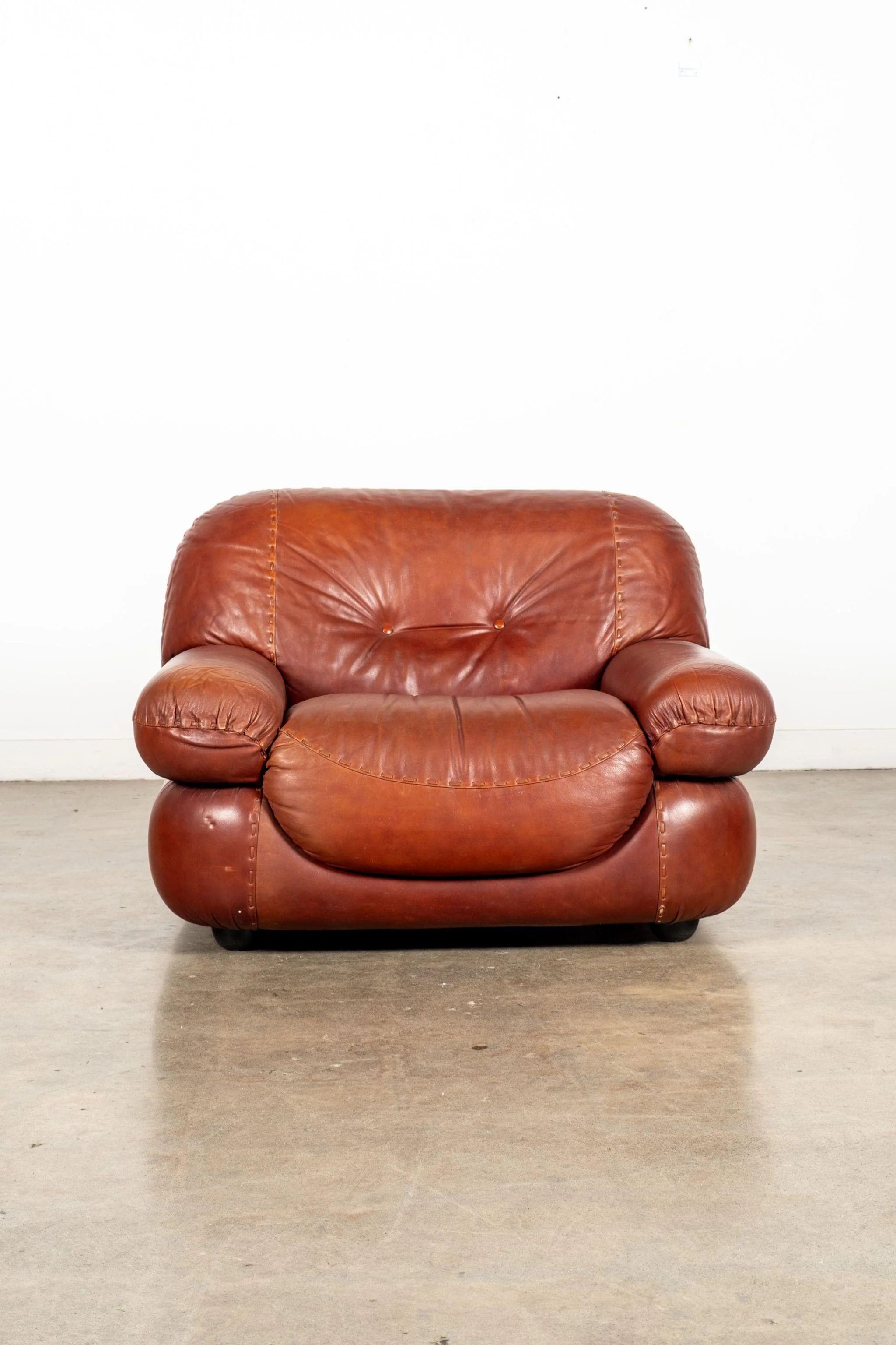 Late 20th Century Pair of 1970s Mobil Girgi Sapporo Armchairs by Mario Marenco