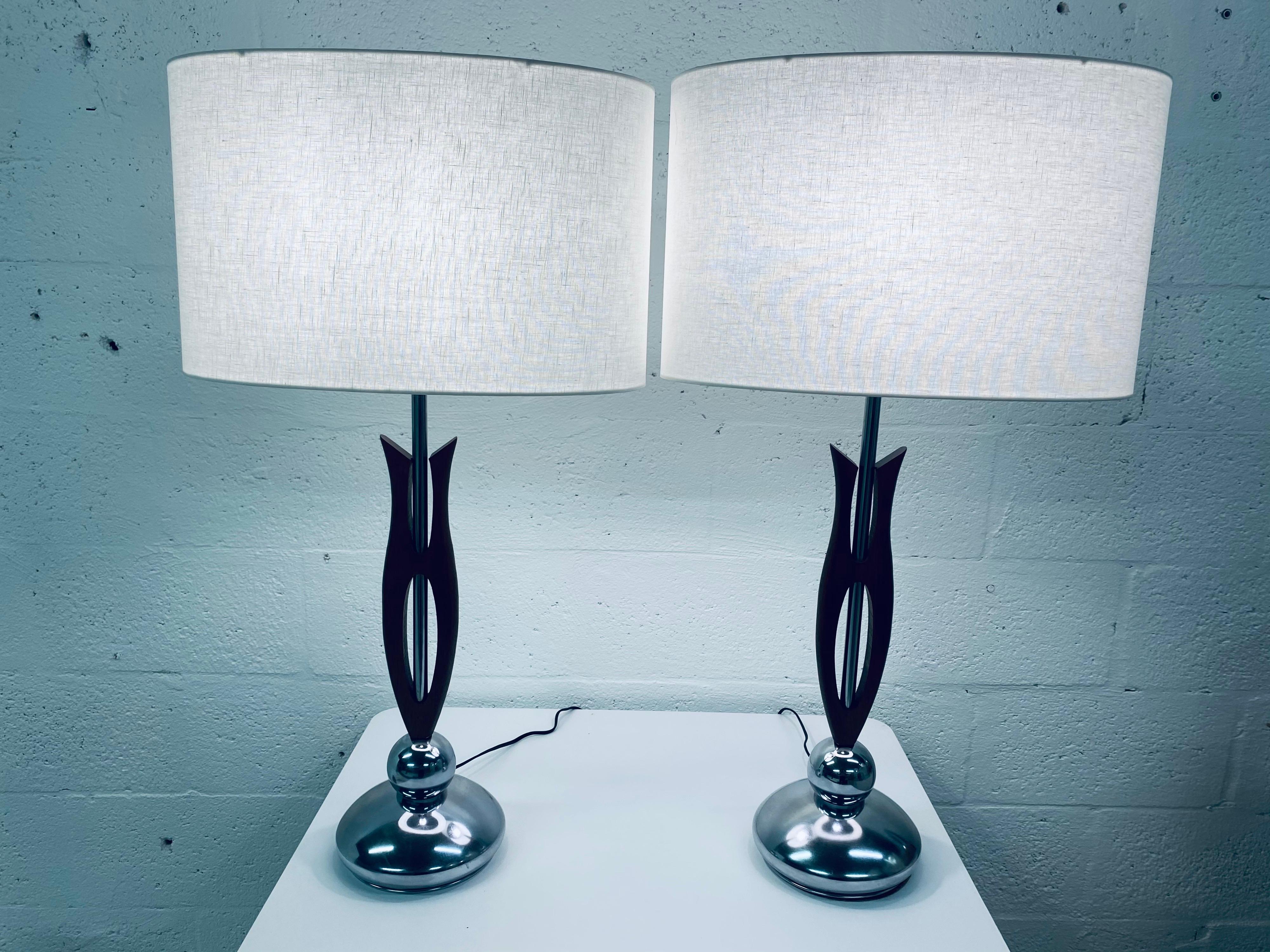 American Pair of 1970s Nova Chrome and Walnut Wood Lamps with New Cotton Linen Shades For Sale