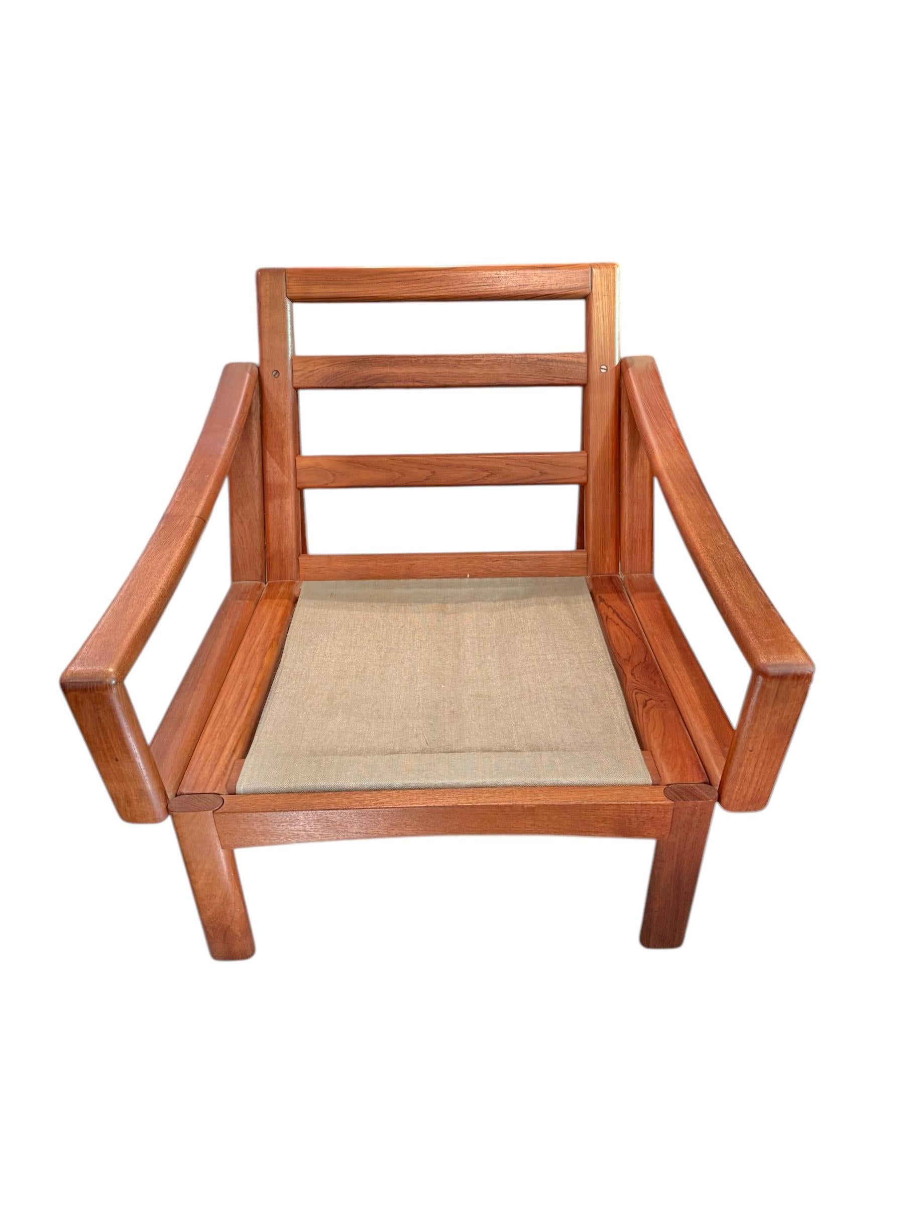Pair of 1970s Original Glostrup Møbelfabrik Teak Lounge Chairs 3