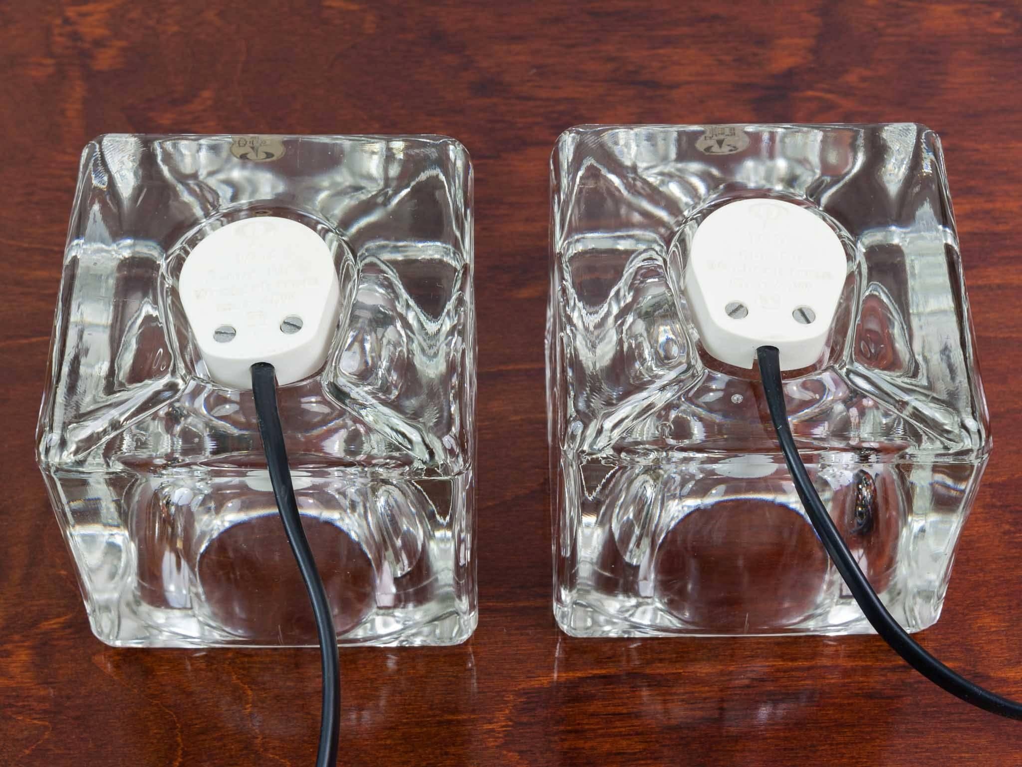 20th Century Pair of 1970s Peill & Putzler German Vintage Clear Glass Cube Lights