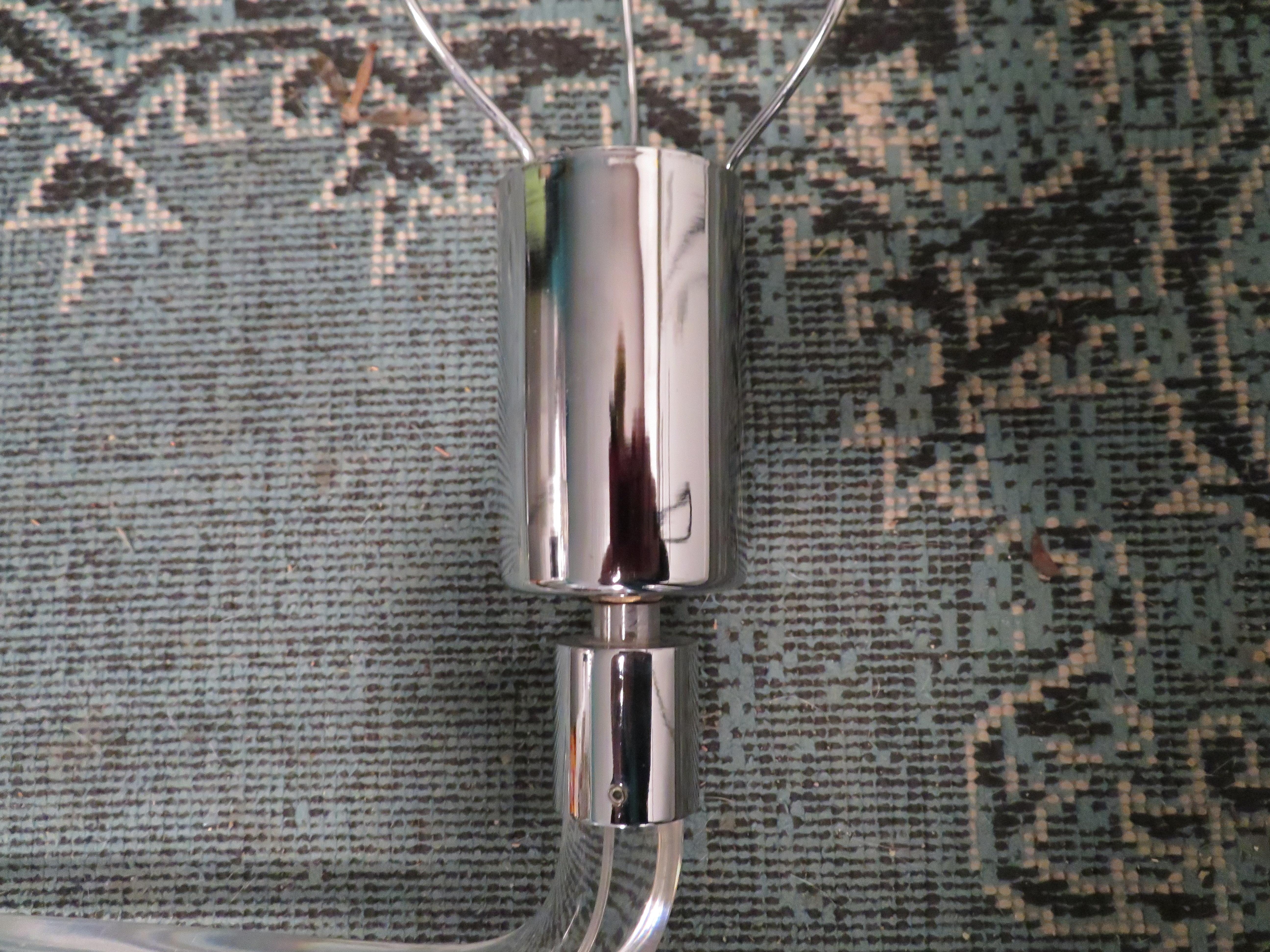 Pair of 1970s Peter Hamburger Lucite and Chrome Wall-Mounted Wall Sconces For Sale 1