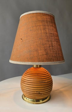 Coppia di lampade da tavolo in rattan e ottone degli anni '70 - stile organico moderno e bohémien