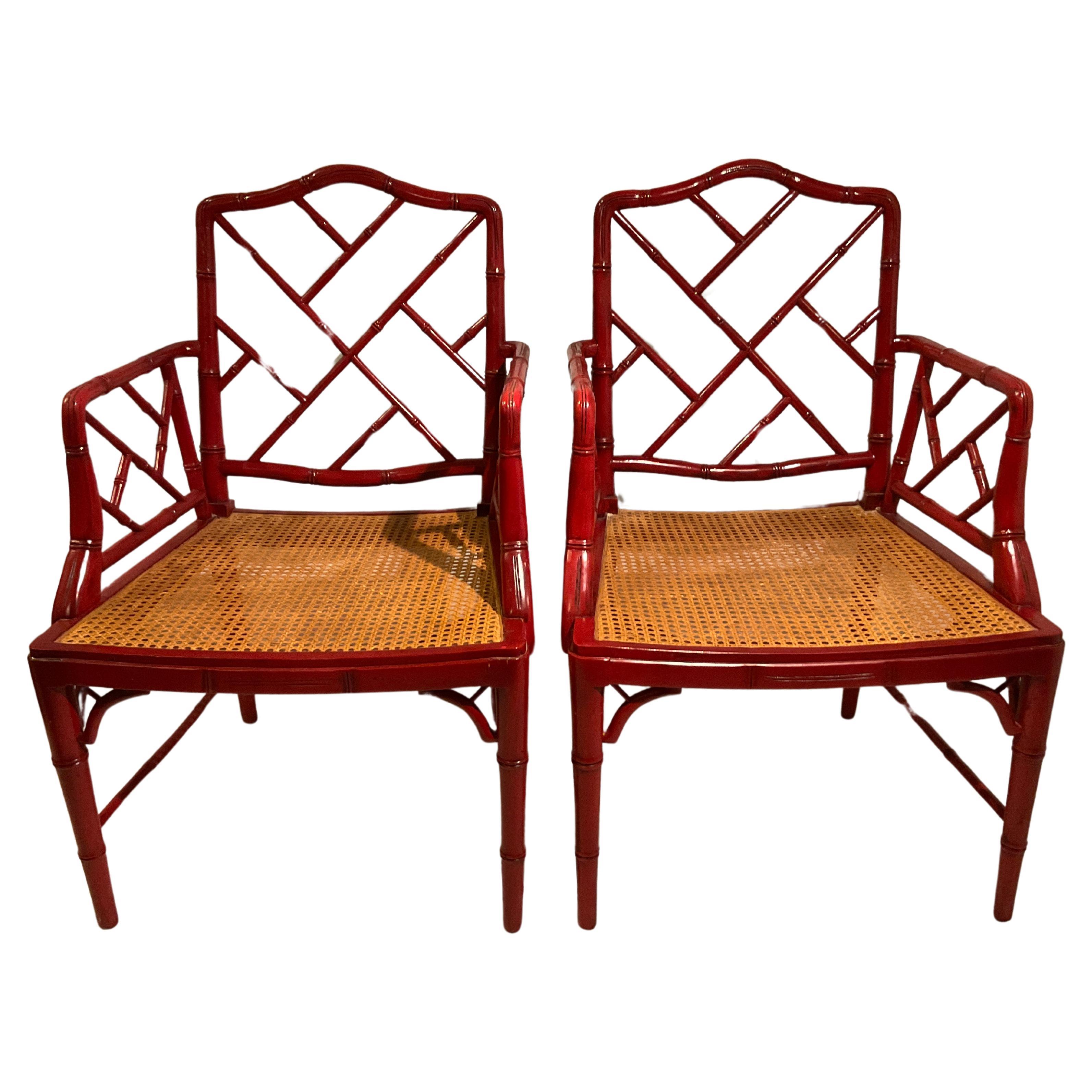 Paire de fauteuils rouges en faux bambou des années 1970