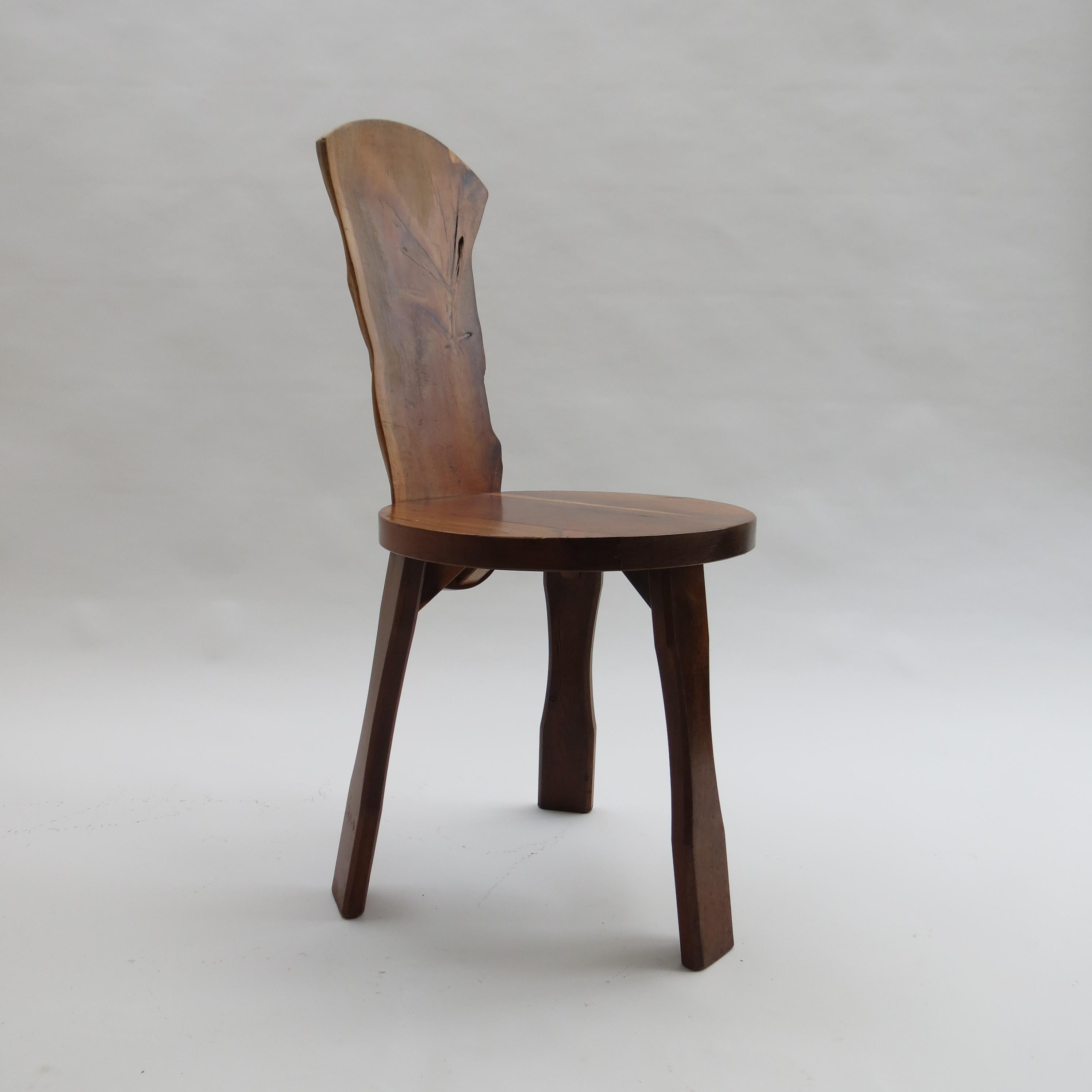 Paar Eibenholzstühle von Reynolds of Ludlow England aus den 1970er Jahren im Angebot 2