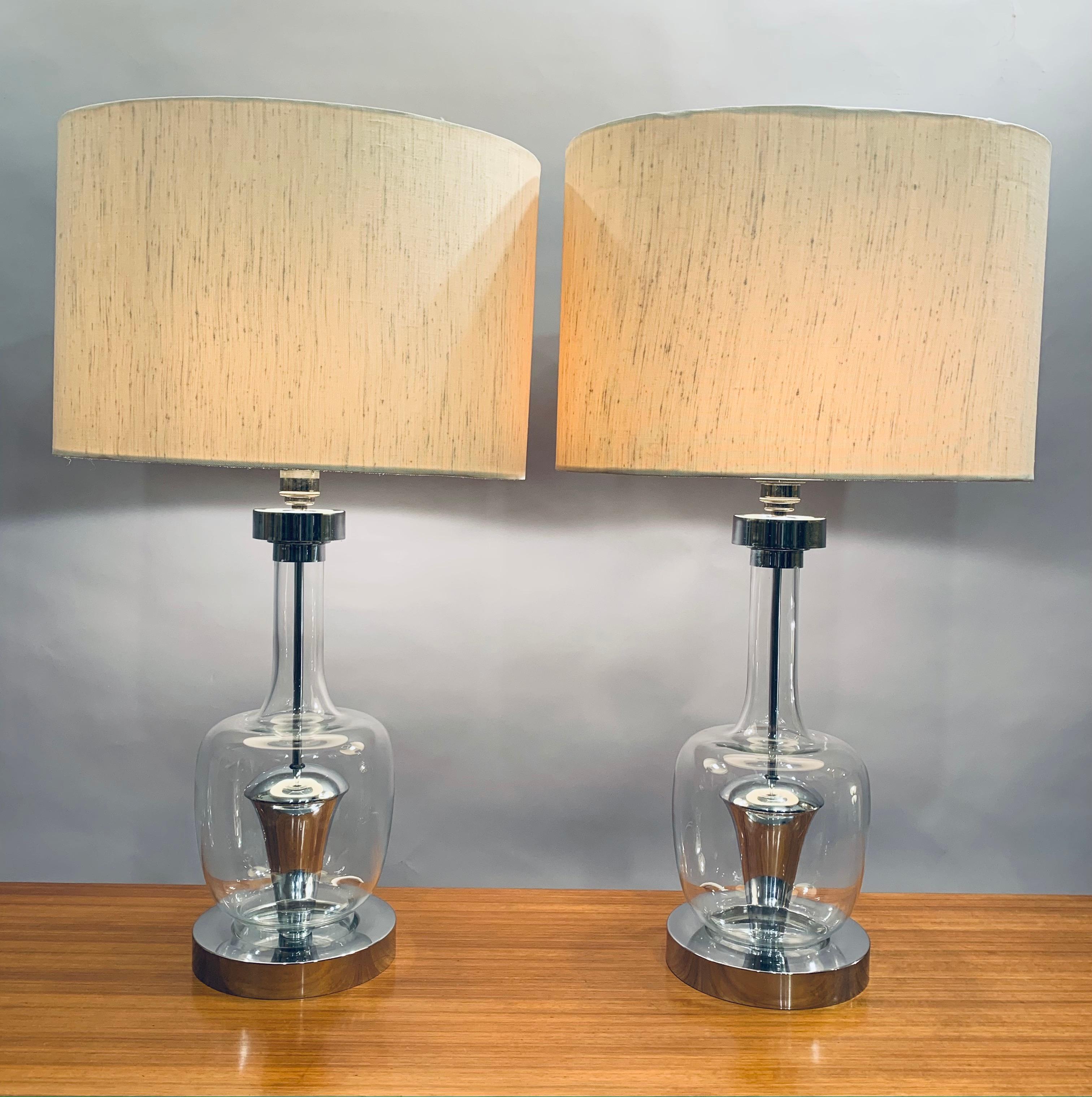 Pair of 1970s Richard Essig Style Space Age Glass & Chrome Table Lamps Inc Shade In Good Condition In London, GB