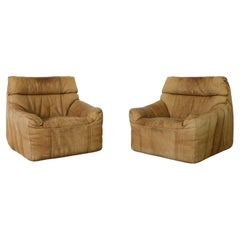 Vintage Pair of 1970s Rolf Benz Buck Leather Lounge Chairs