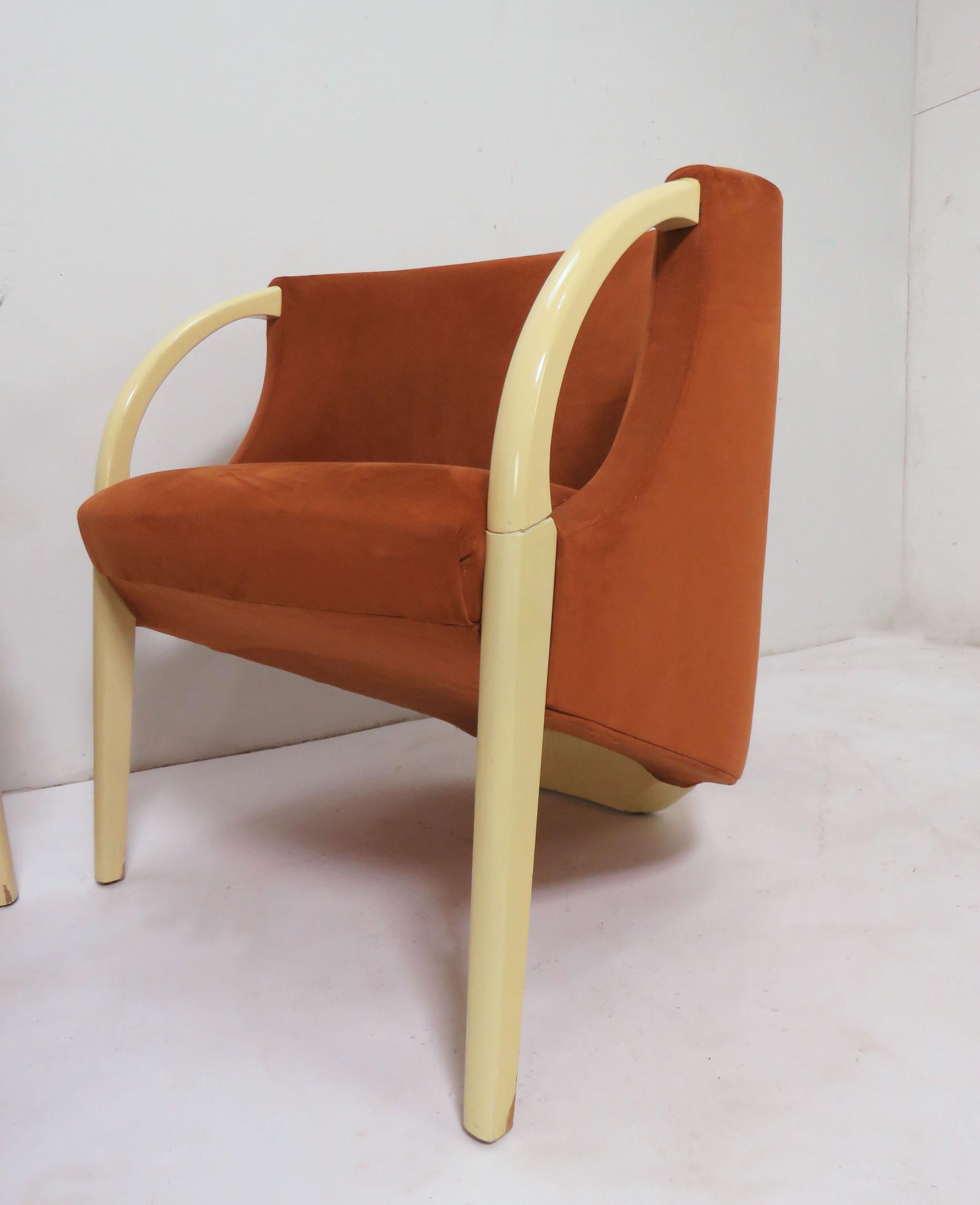 Pair of 1970s Sculptural Three Legged Lounge Chairs In Good Condition In Peabody, MA