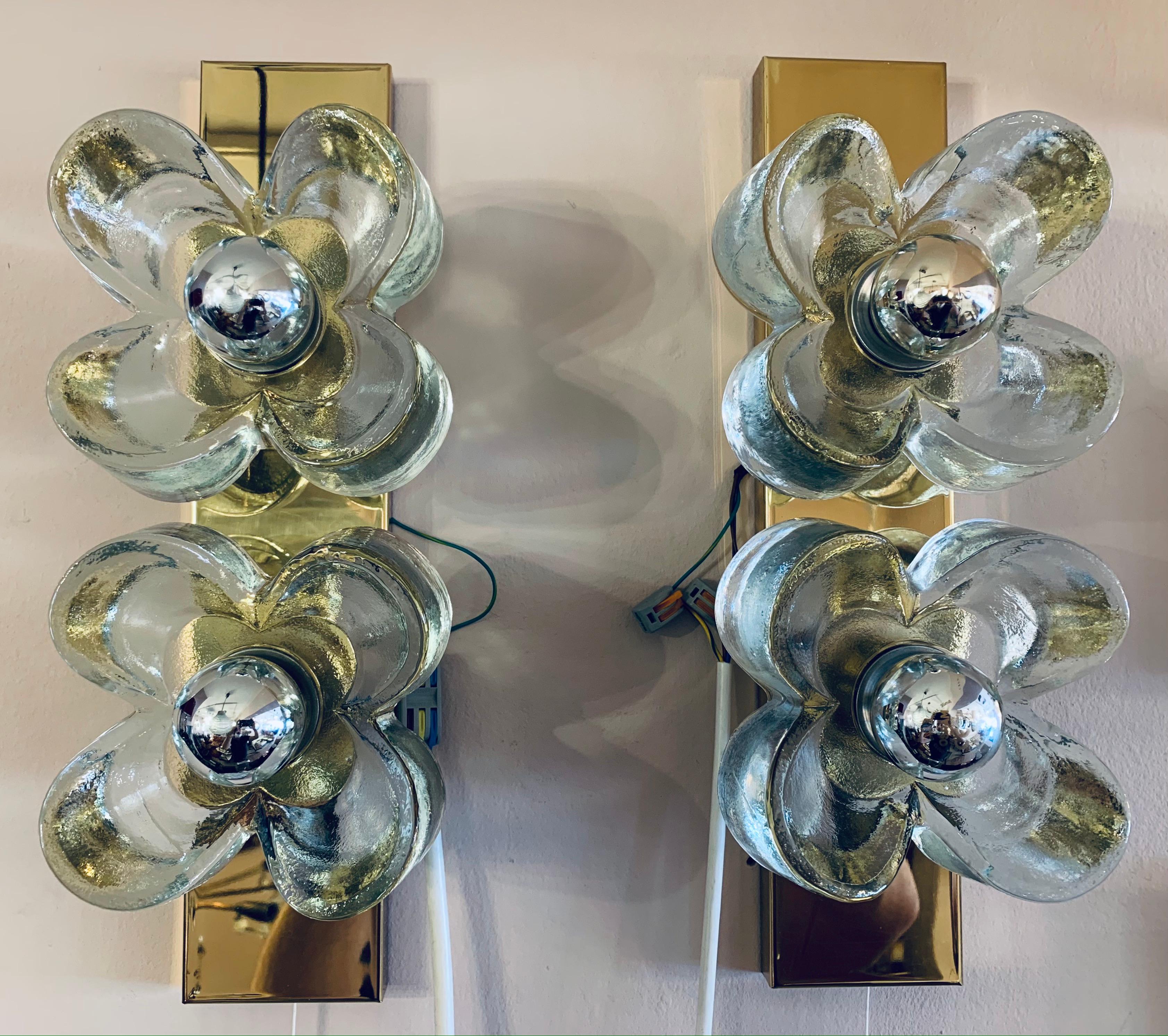 Pair of 1970s Sische Lighting Brass and Murano Glass Flower Wall Sconce Lights 3