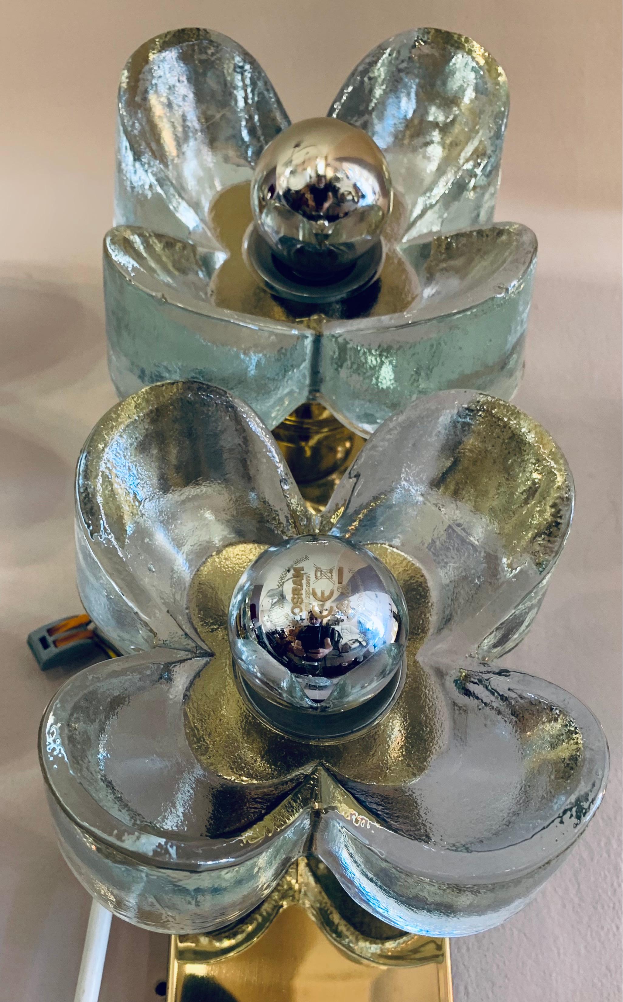 Pair of 1970s Sische Lighting Brass and Murano Glass Flower Wall Sconce Lights 7